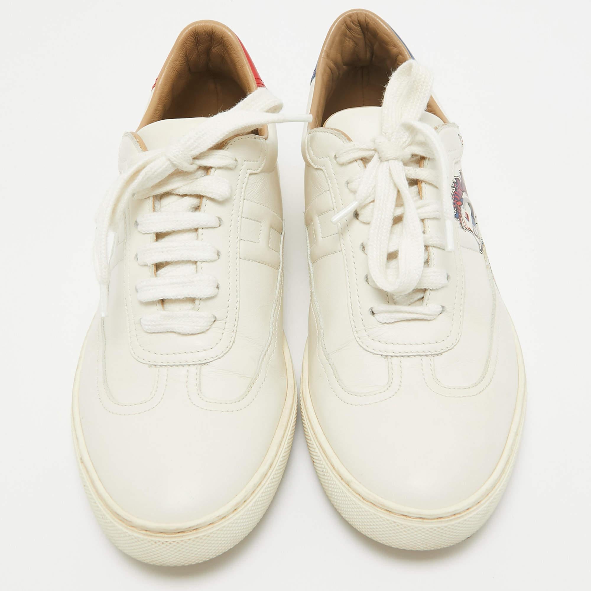 Hermes Weiß Pegase Pop Print Leder Quicker Sneakers Größe 37.5 im Zustand „Gut“ im Angebot in Dubai, Al Qouz 2
