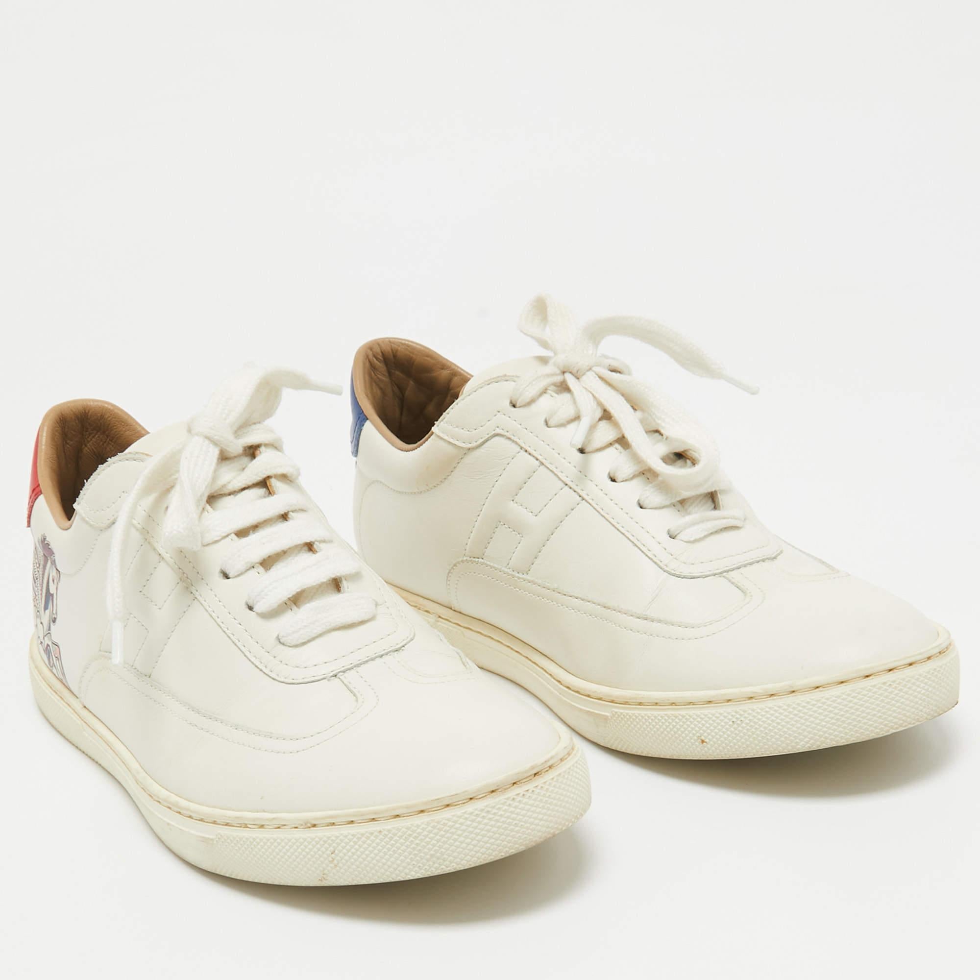 Hermes Weiß Pegase Pop Print Leder Quicker Sneakers Größe 37.5 Damen im Angebot