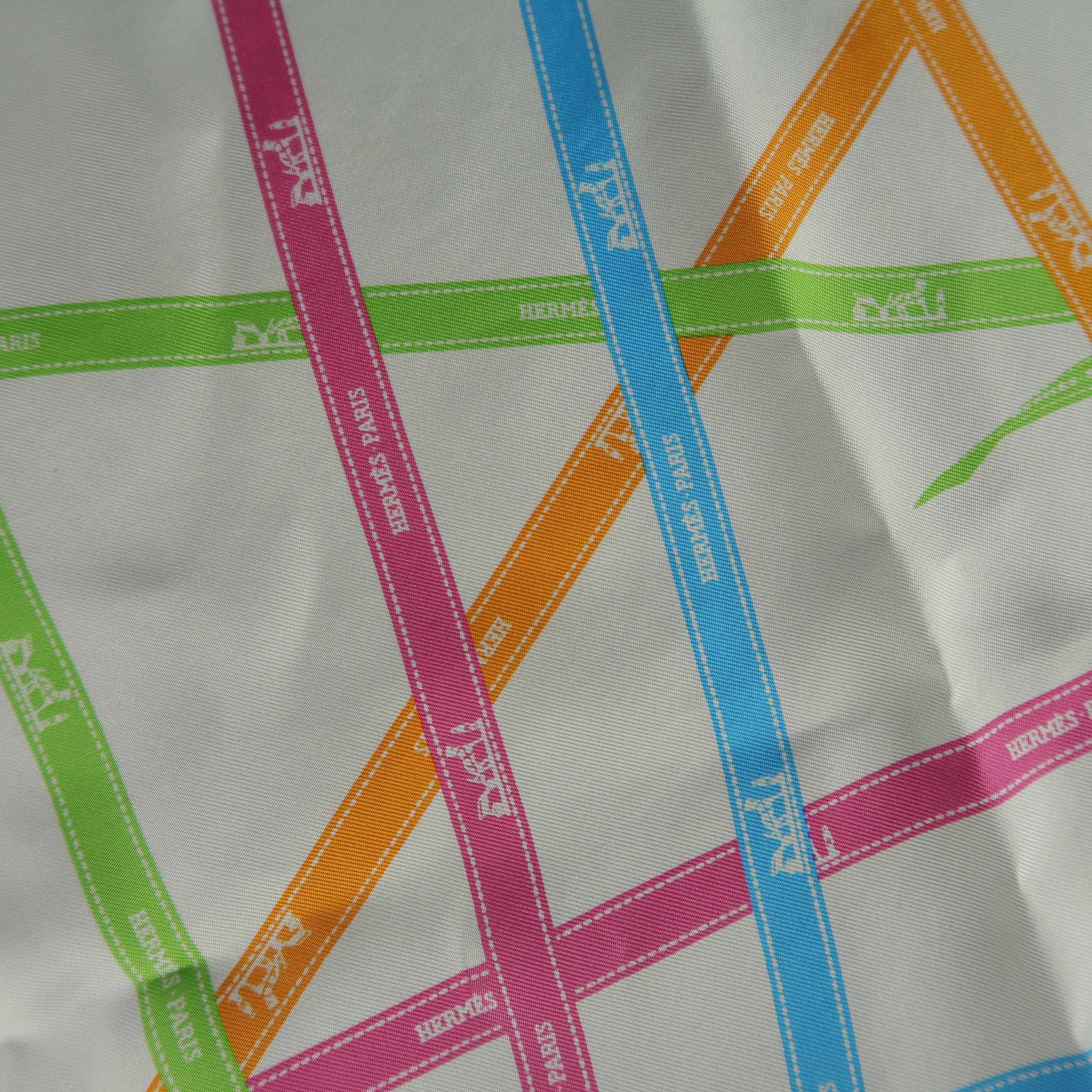 hermes white pocket square