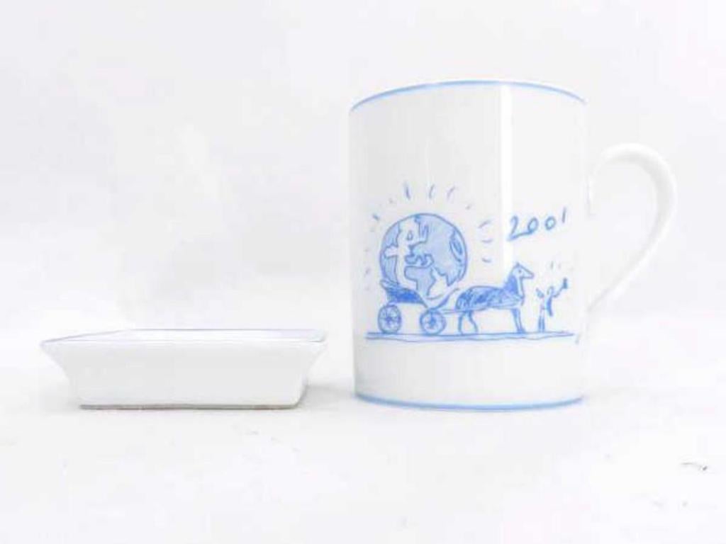 Gray Hermès White Rare Limited Mug and Tray Set 232649 For Sale
