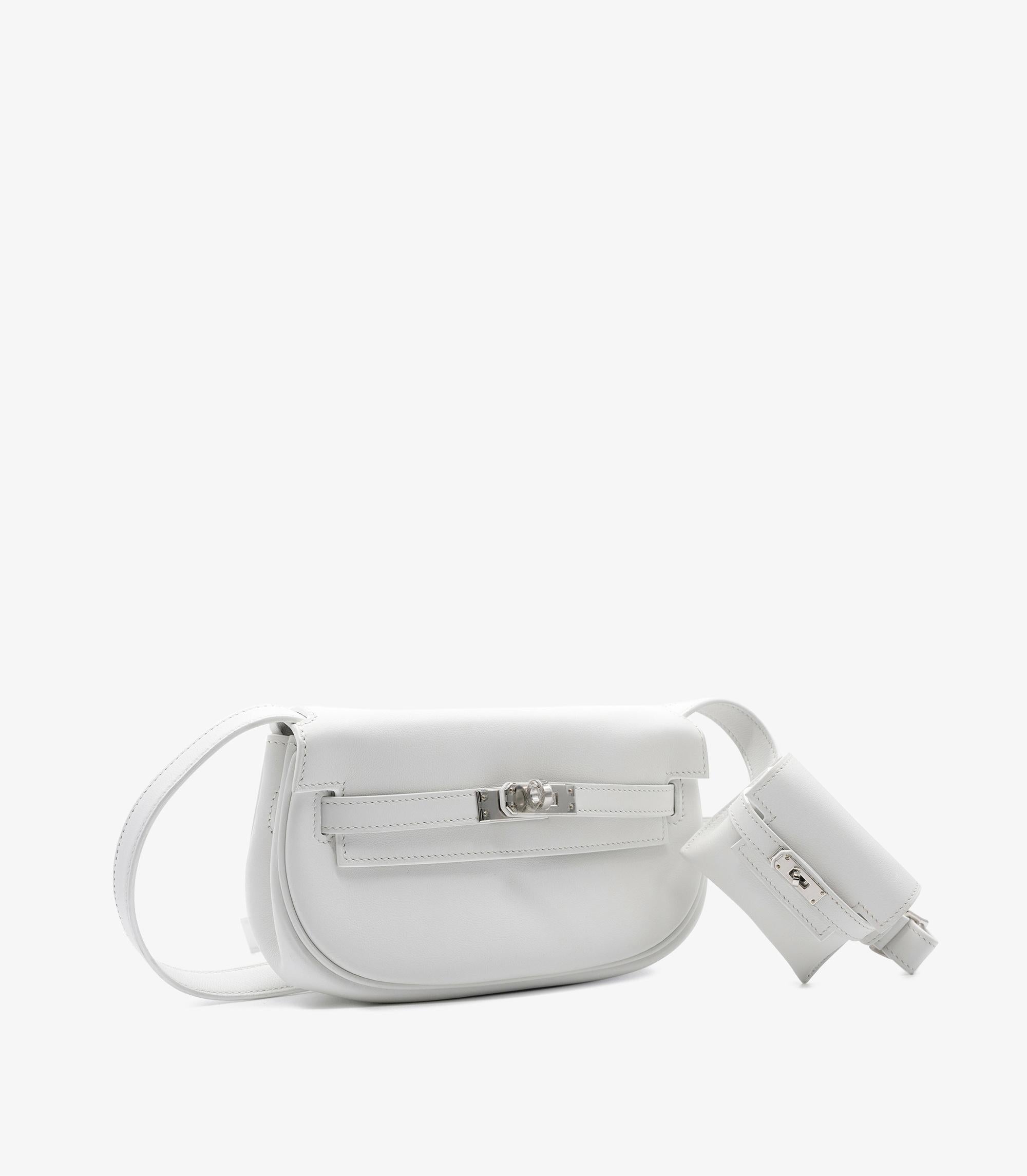 Hermès White Swift Leather Kelly Moove

Product Details
Xupes Ref: BB029
Brand: Hermès
Model: Kelly Moove
Type: Shoulder, Crossbody, Belt Bag, Clutch
Serial Number: W
Age: 2024
Accompanied By: Hermès Dust Bag, Box, Protective Felt, Care Booklet,