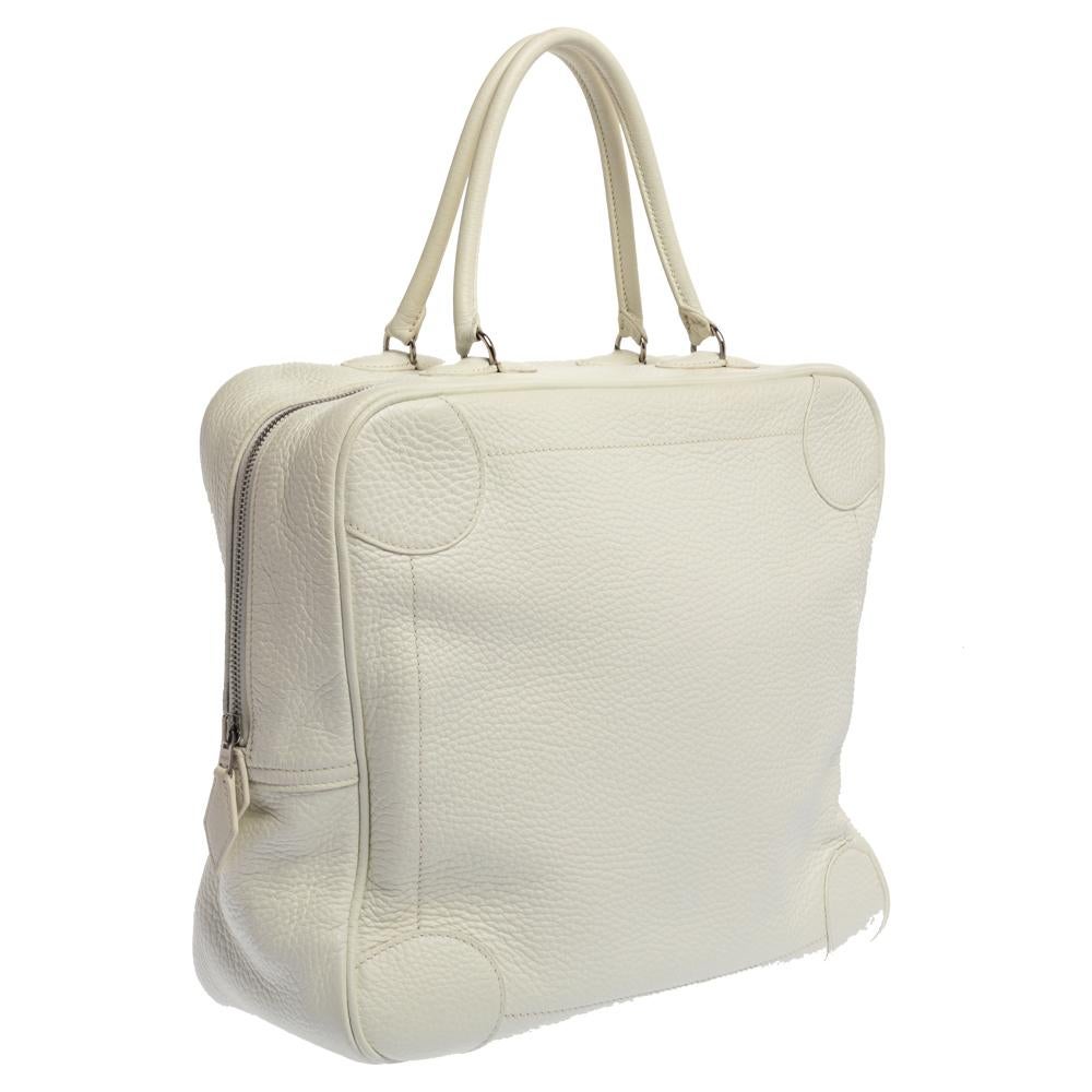 Hermes White Taurilion Clemence Leather Omnibus Bag In Good Condition In Dubai, Al Qouz 2