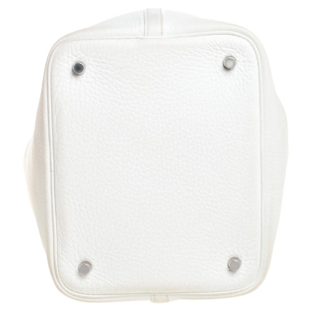 Hermes White Togo Leather Picotin MM Bag In Good Condition In Dubai, Al Qouz 2