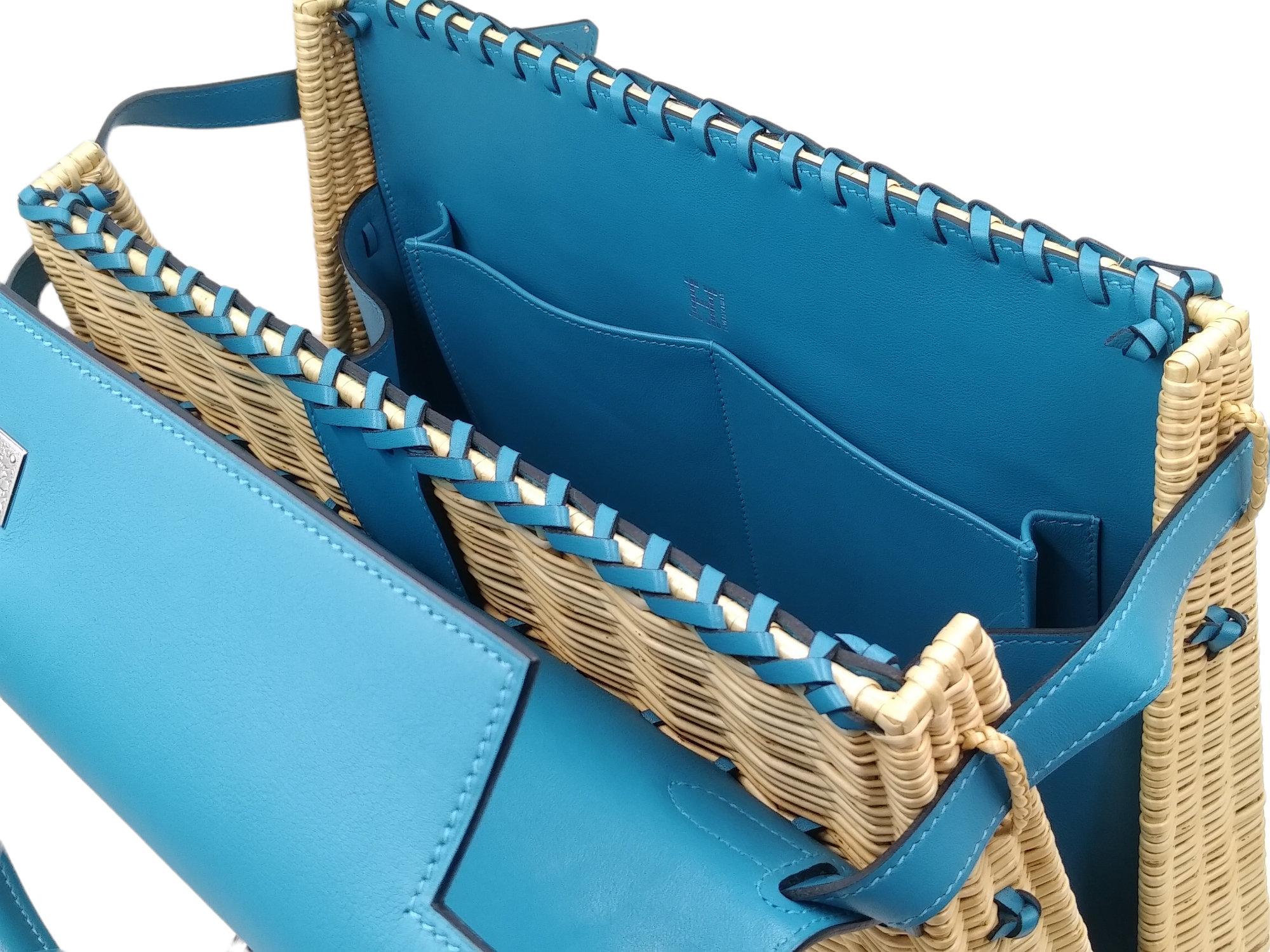 Hermès Wicker and Turquoise Barenia Leather Picnic Bag Kelly 35cm  For Sale 4