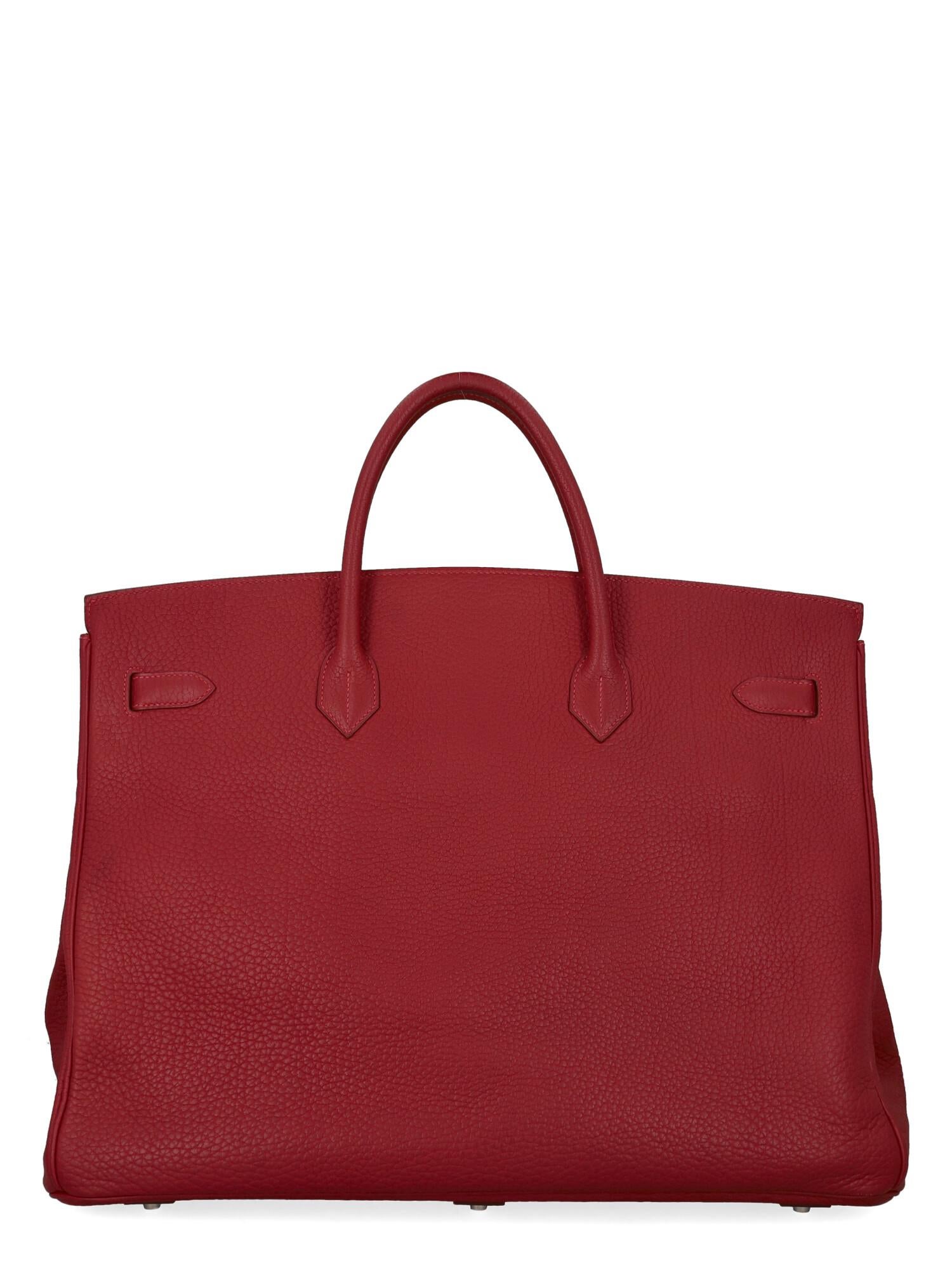 Hermès Women Travel bags Birkin Voyage Red Leather  In Good Condition For Sale In Milan, IT