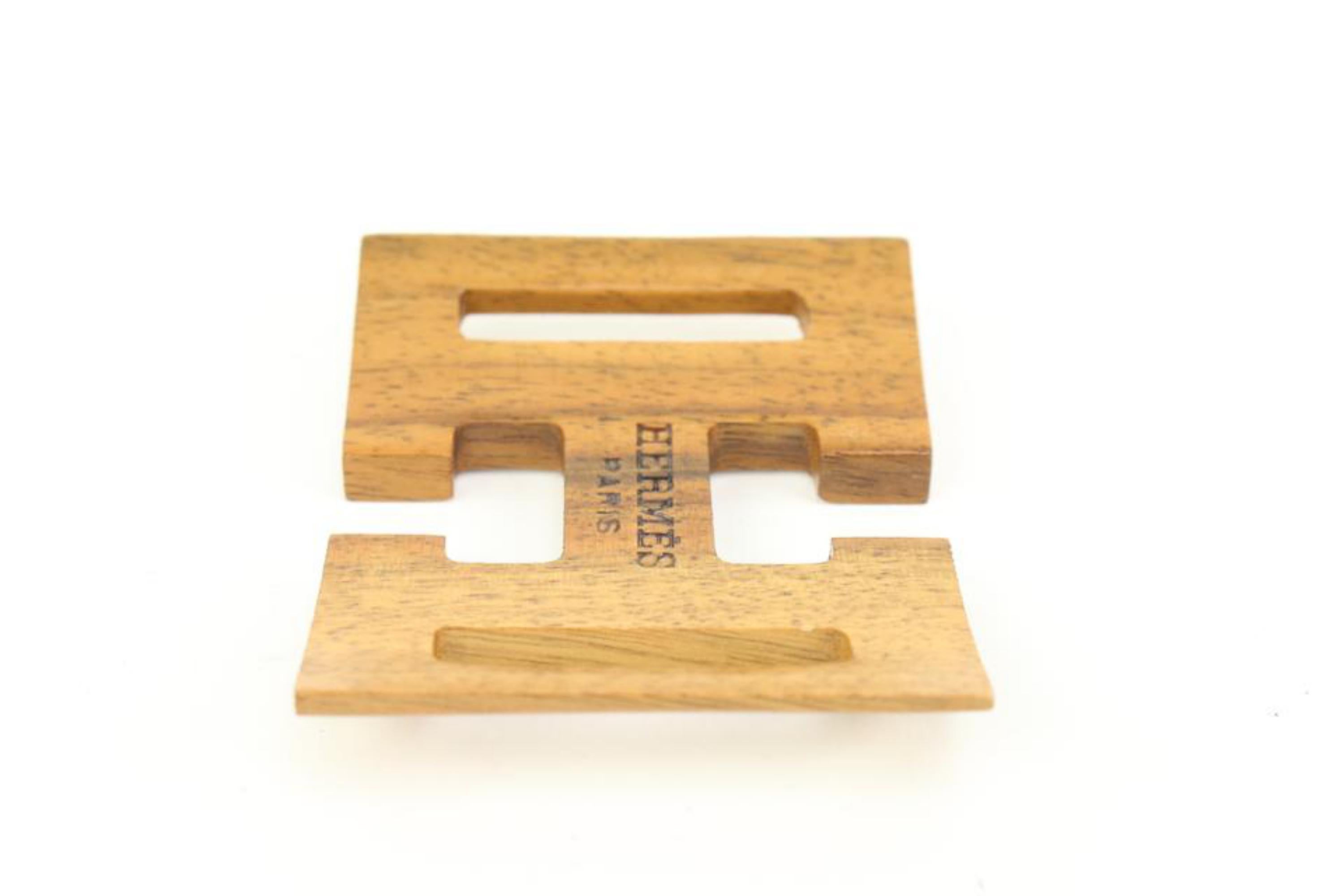 Hermès Holz H Logo Schal Ring 22h413s im Zustand „Hervorragend“ im Angebot in Dix hills, NY
