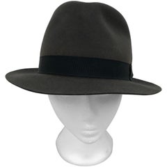 Fedora de lana Hermes de Chapeaux Motsch con banda de Grosgrain 59