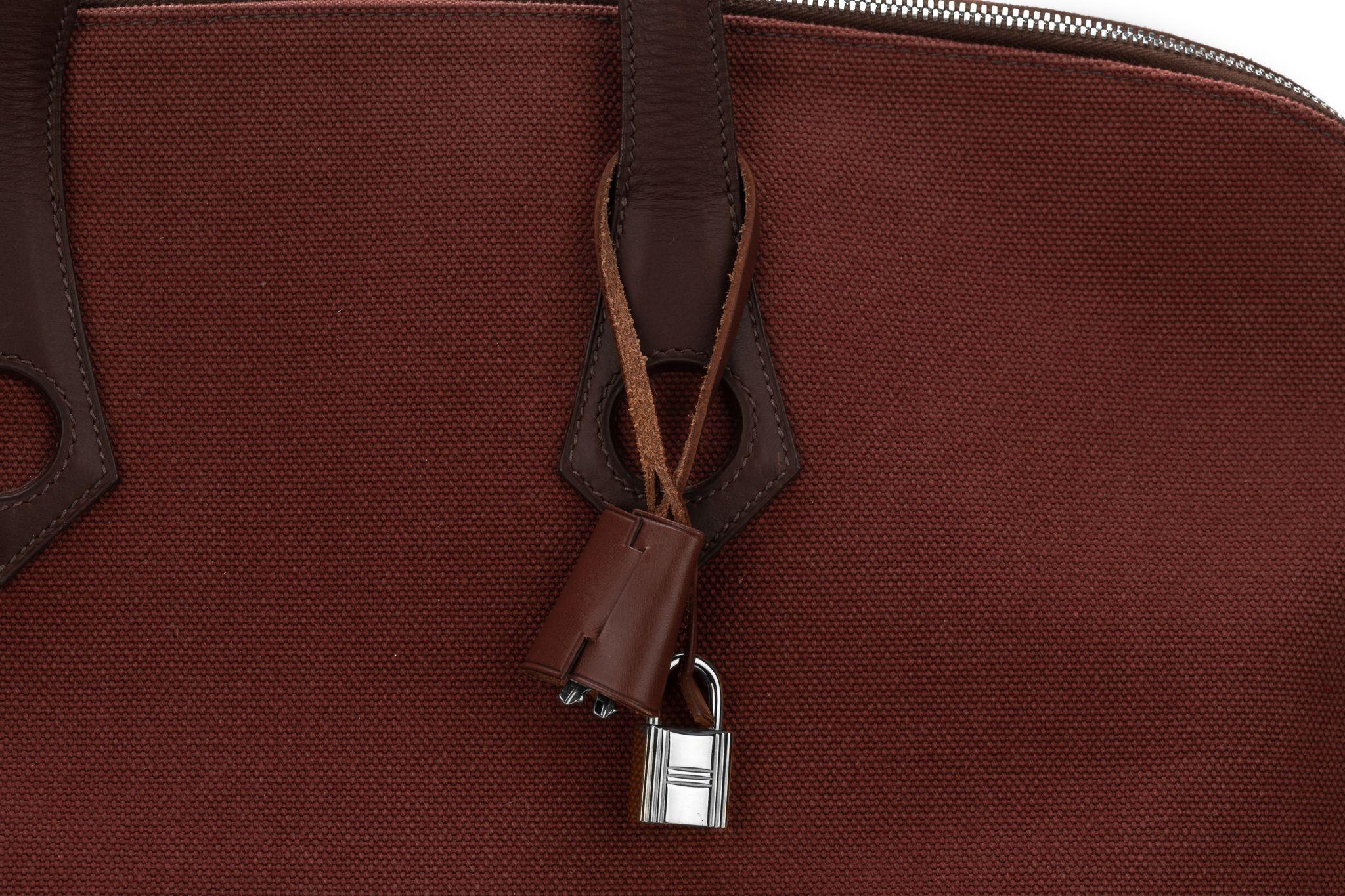 Hermès XXL Heeboo Handbag Toile For Sale 4
