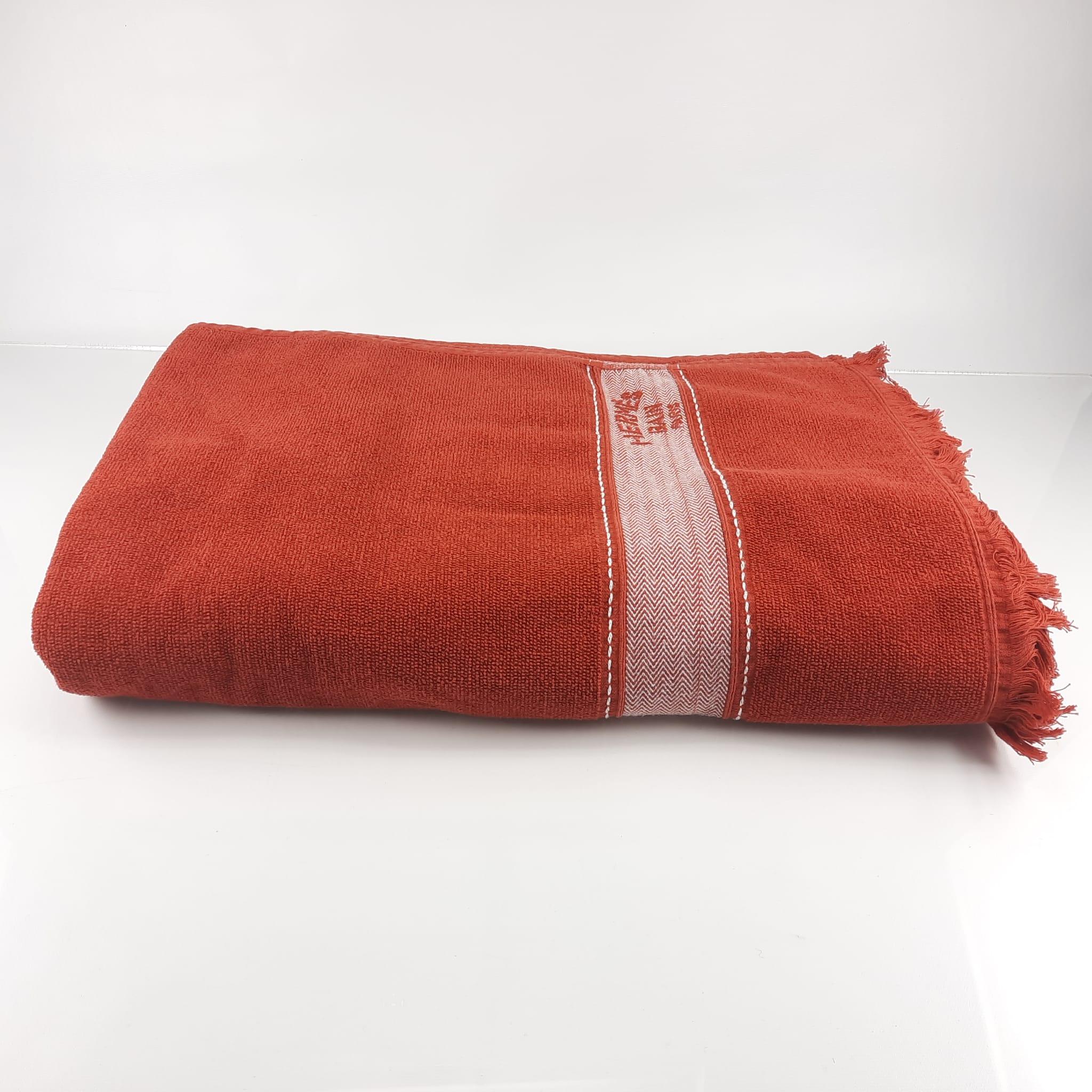 Beach towel in terry cloth with 