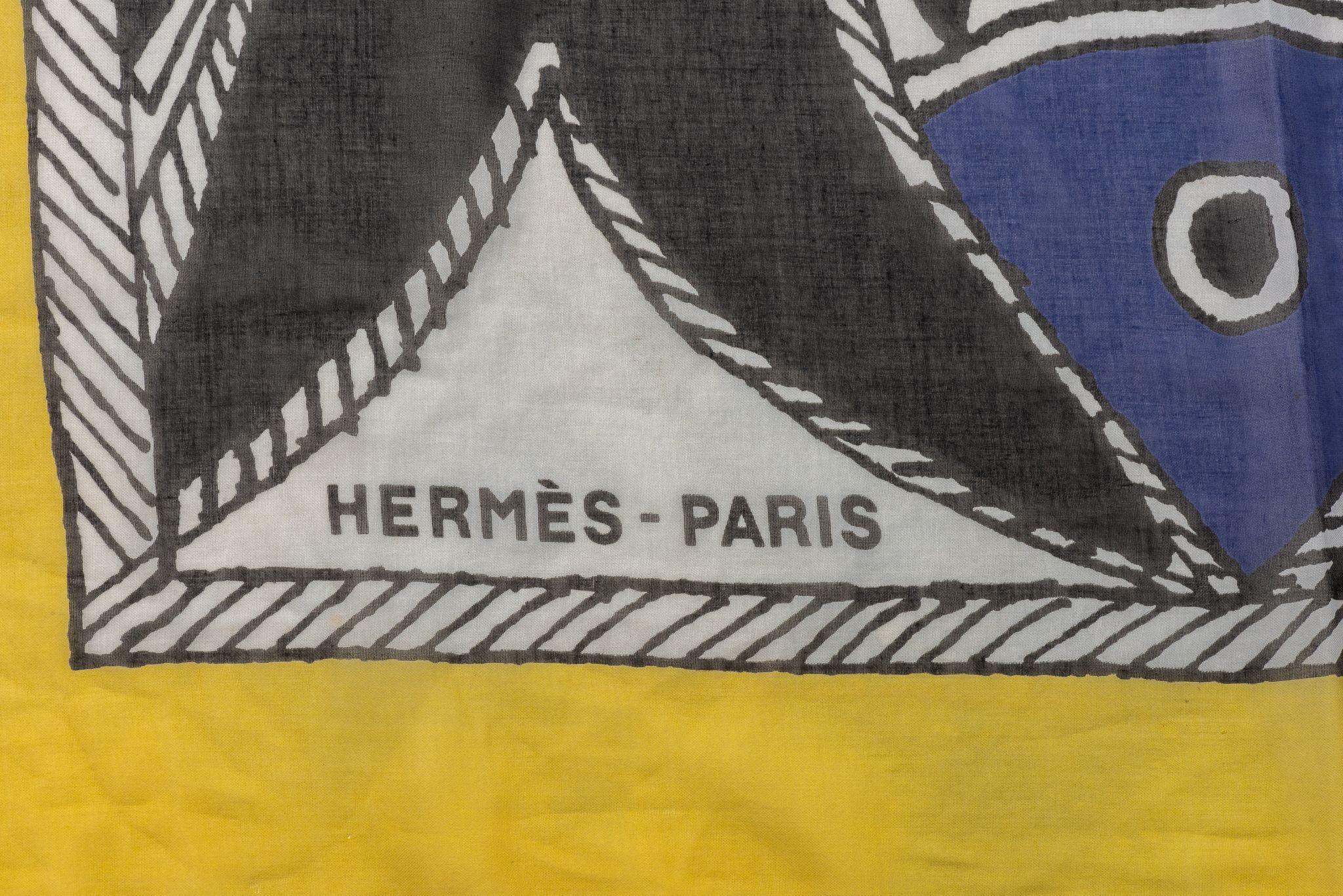 Hermès Yellow Blue Fish Cotton Sarong In Excellent Condition For Sale In West Hollywood, CA