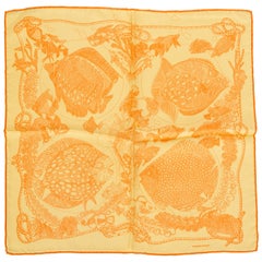 Pañuelo Hermès Peces Amarillo Seda Twill