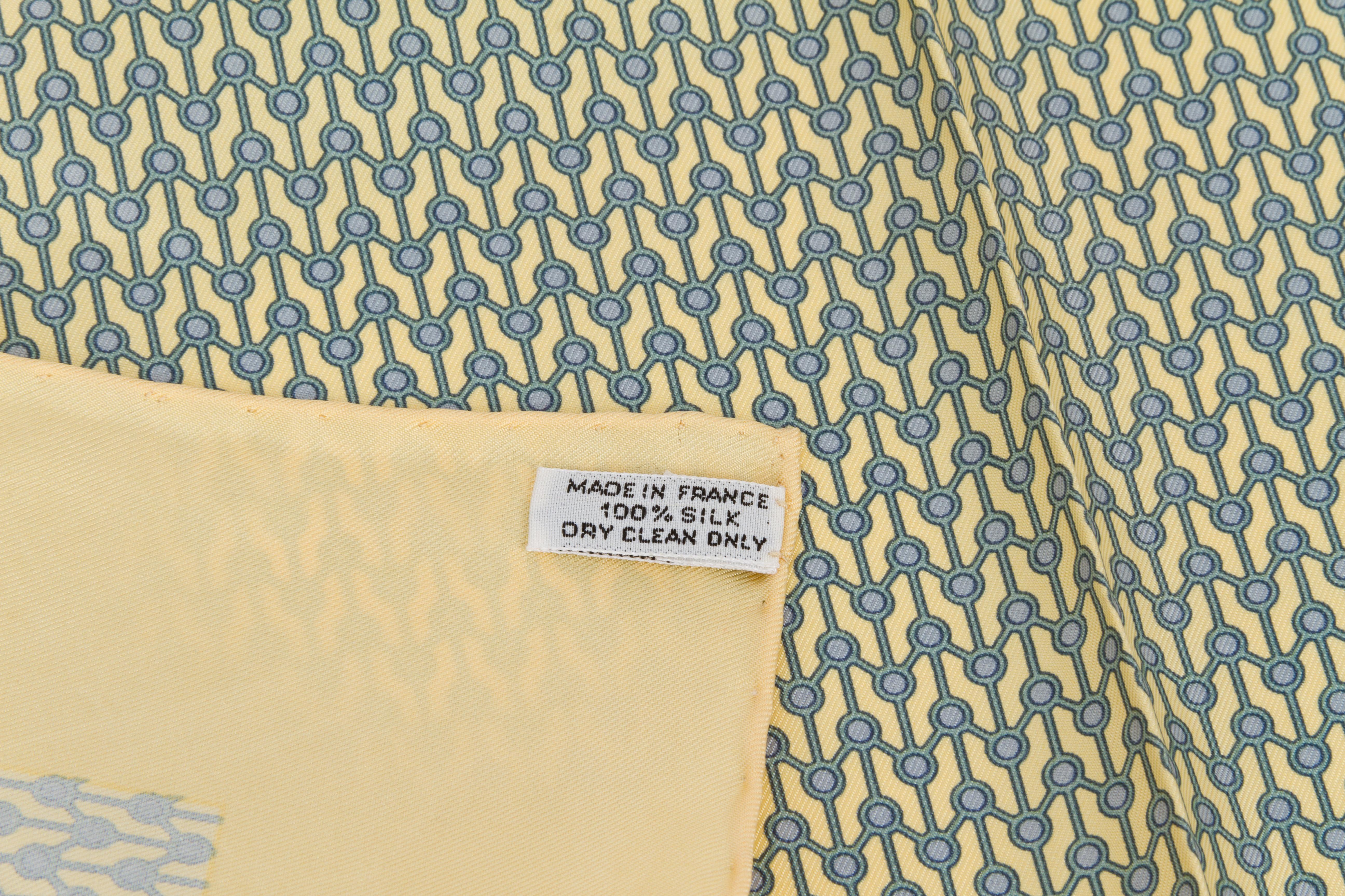 Hermès Yellow Geometric Pochette Scarf In New Condition In West Hollywood, CA