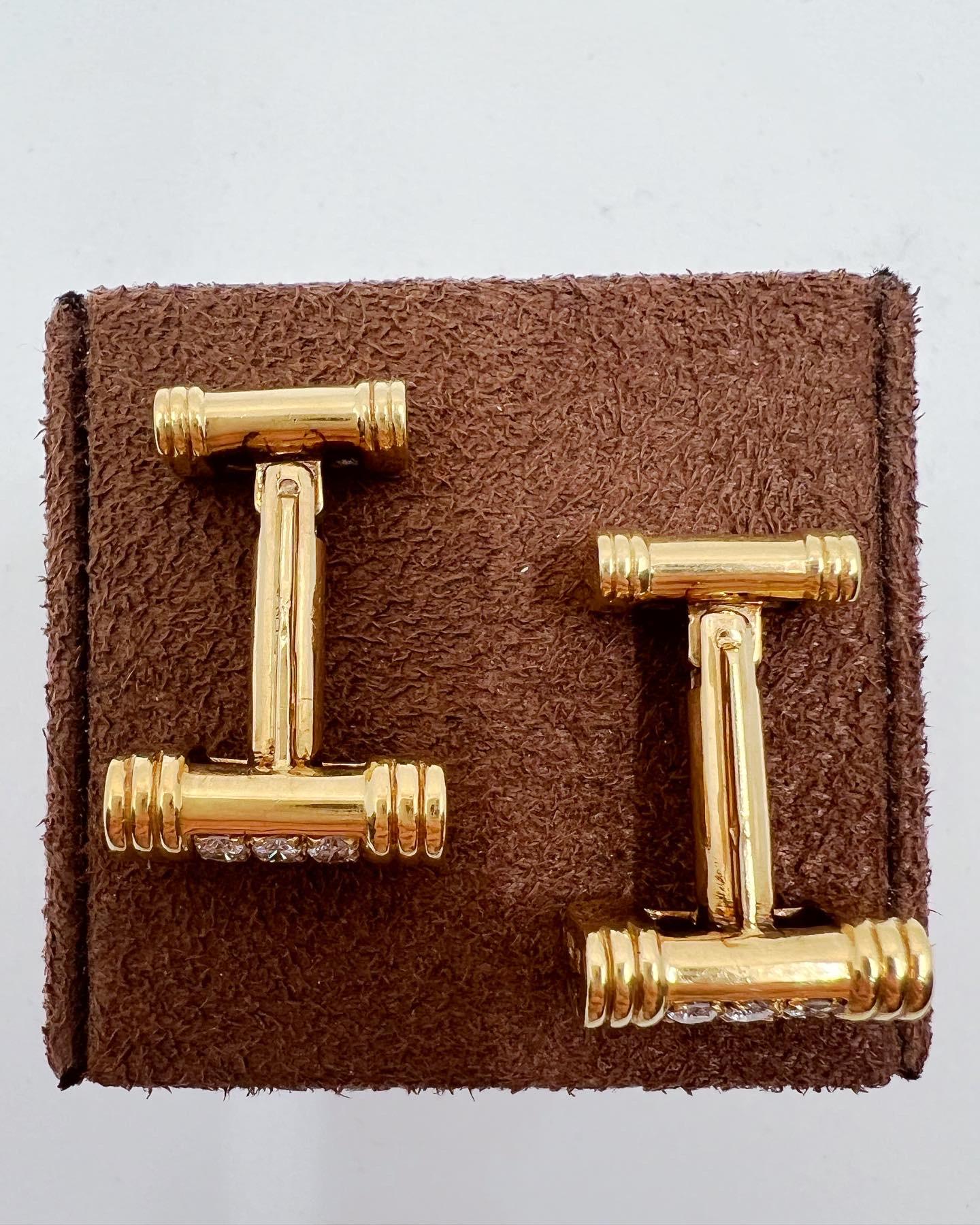 Round Cut Hermes Yellow Gold and Diamonds Cufflinks For Sale