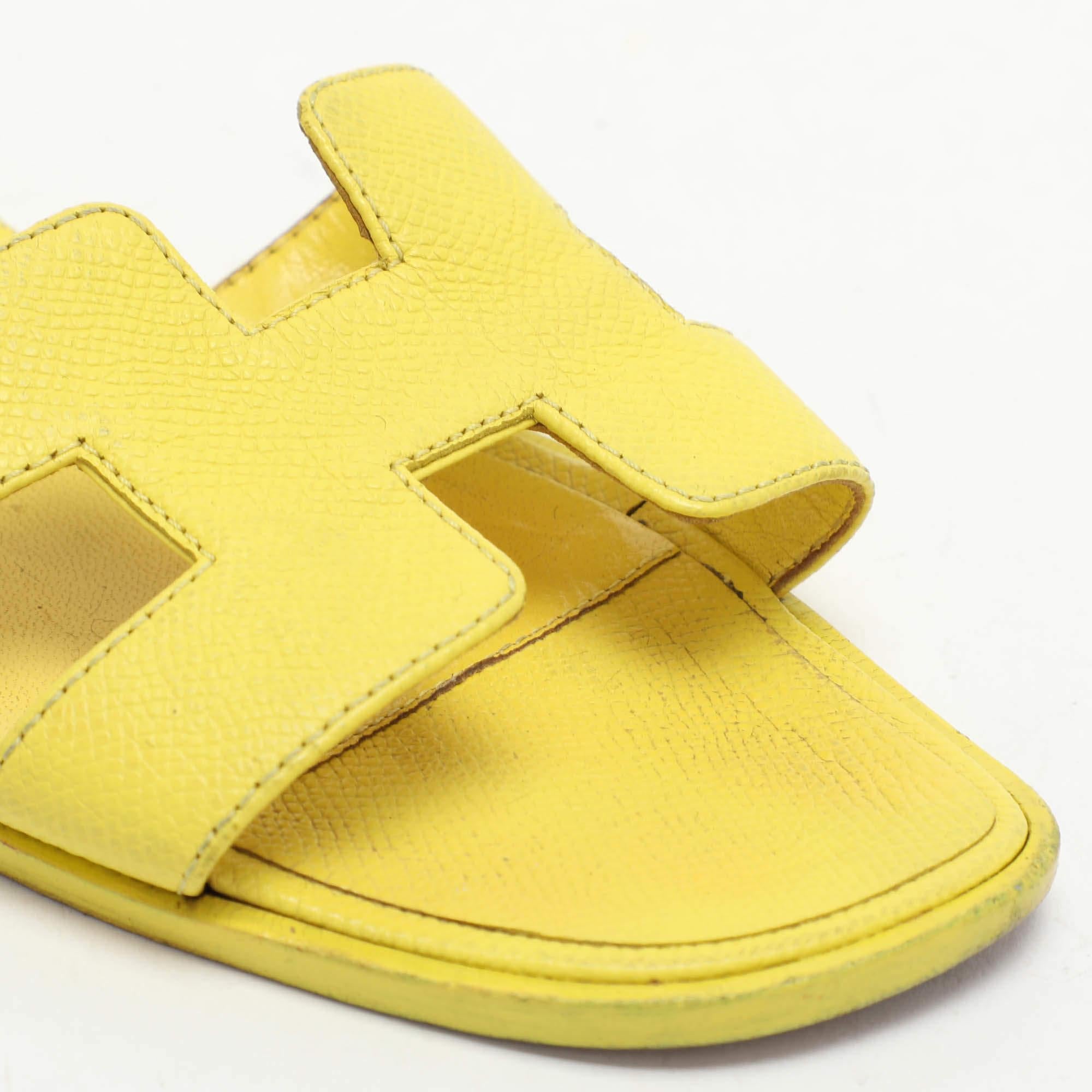 Hermes Yellow Leather Oran Flat Slides Size 36 For Sale 3