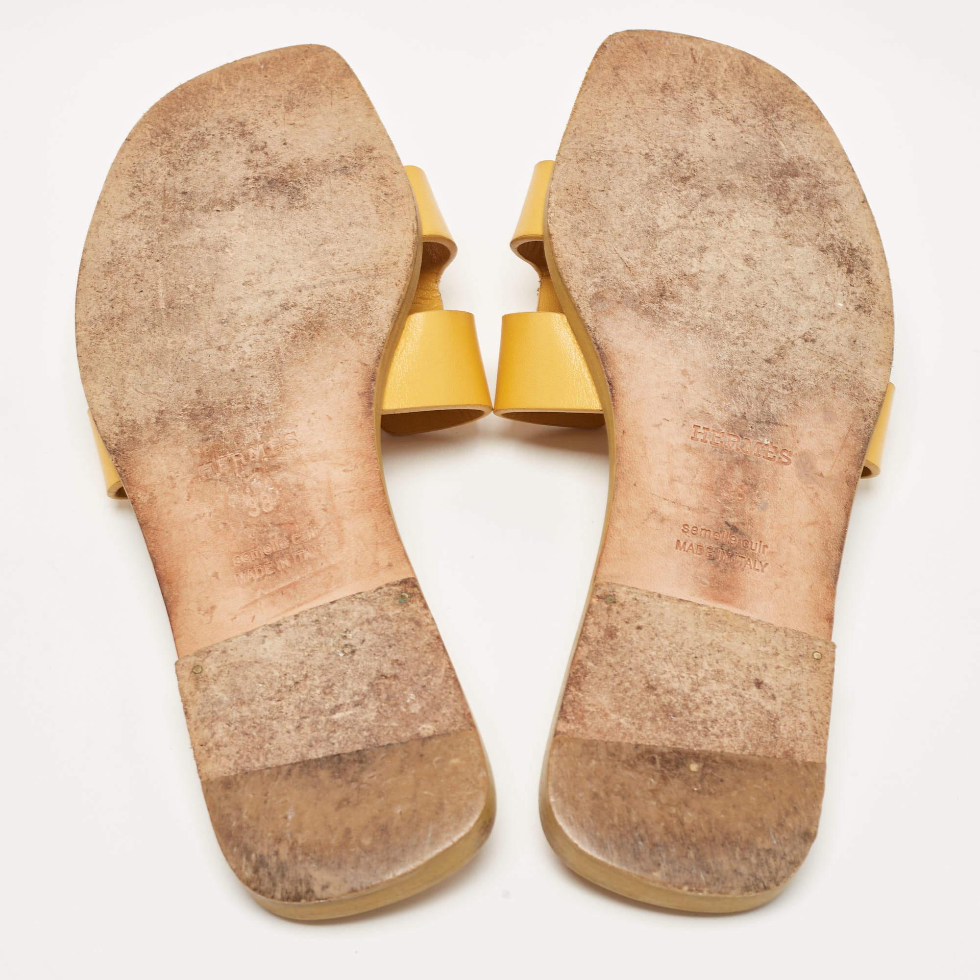 Women's Hermes Yellow Leather Oran Flat Slides Size 38