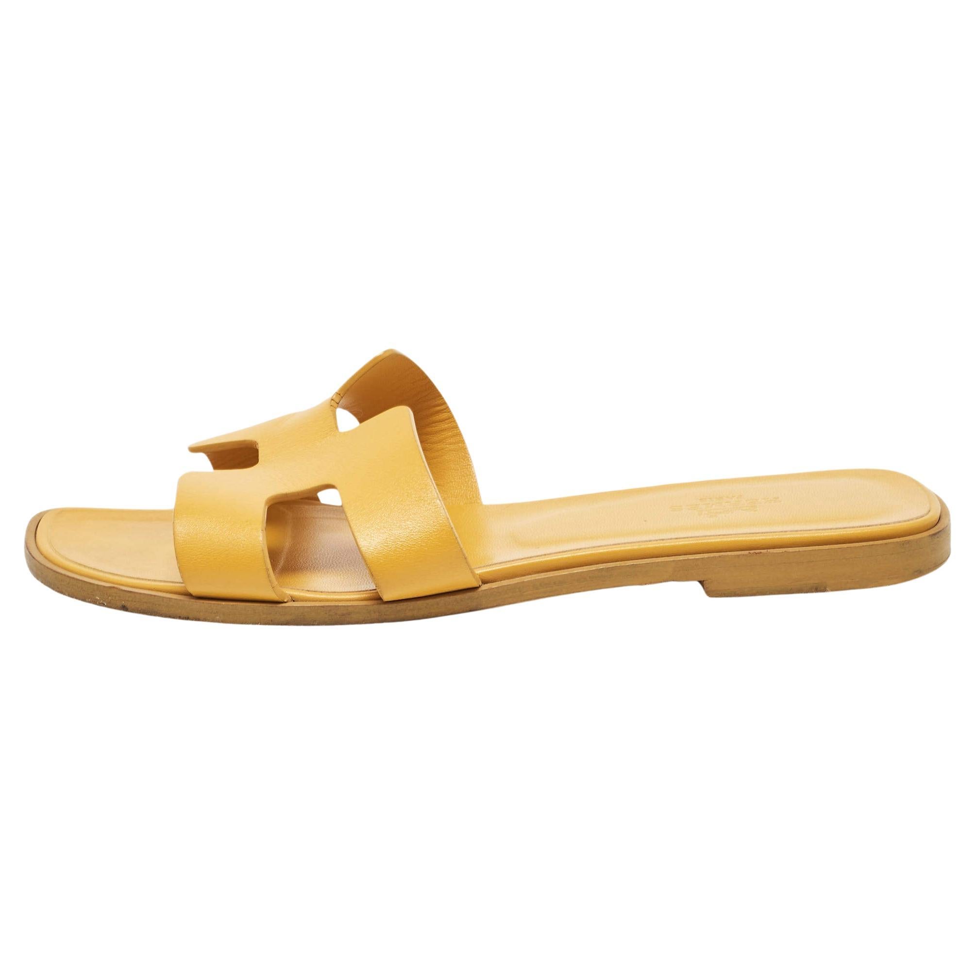 Hermes Yellow Leather Oran Flat Slides Size 38