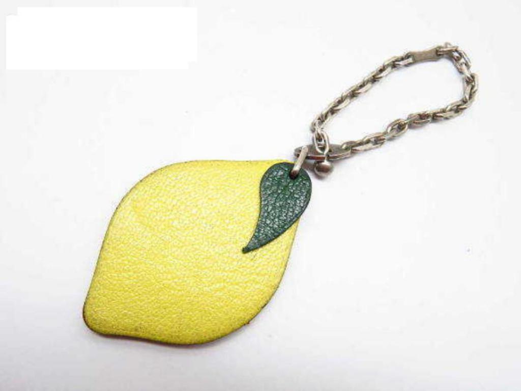 Hermès Yellow Lemon Fruit Charm Pendant 233799 For Sale 5