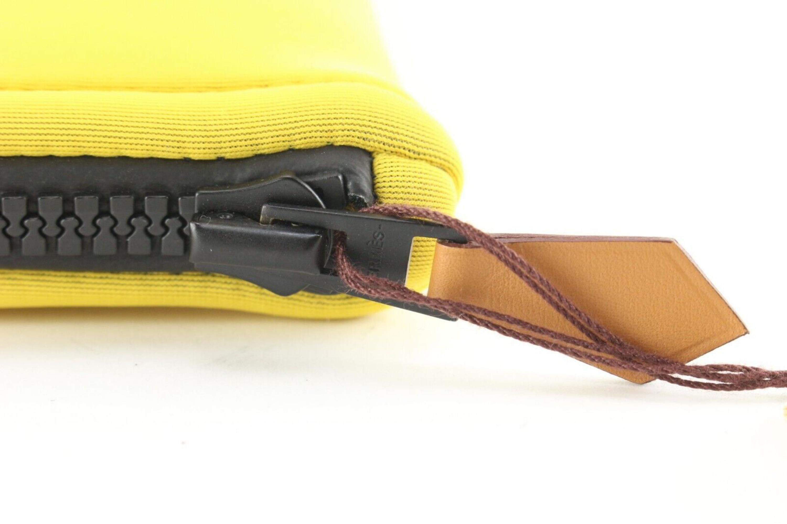 Gelbe Neo Bain Pouch Clutch mit Reißverschluss 1H0509 von Hermès im Angebot 6