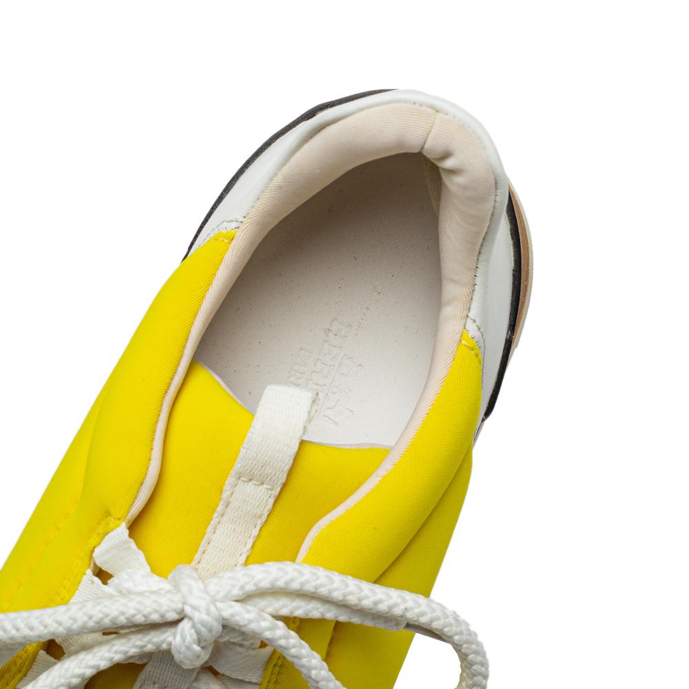 Gelbe Nylon- und Wildleder Miles Low Top Turnschuhe von Hermès Größe 38 2