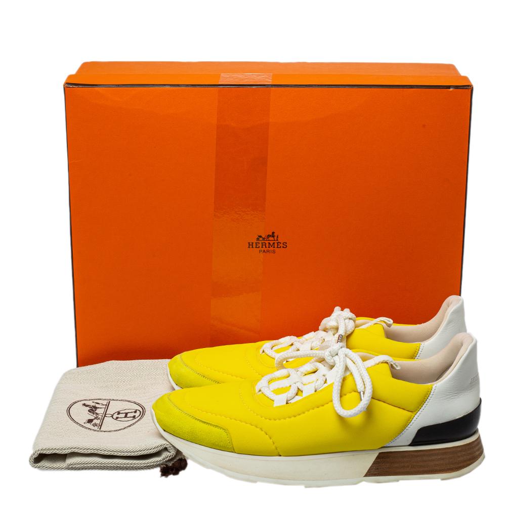 Gelbe Nylon- und Wildleder Miles Low Top Turnschuhe von Hermès Größe 38 4