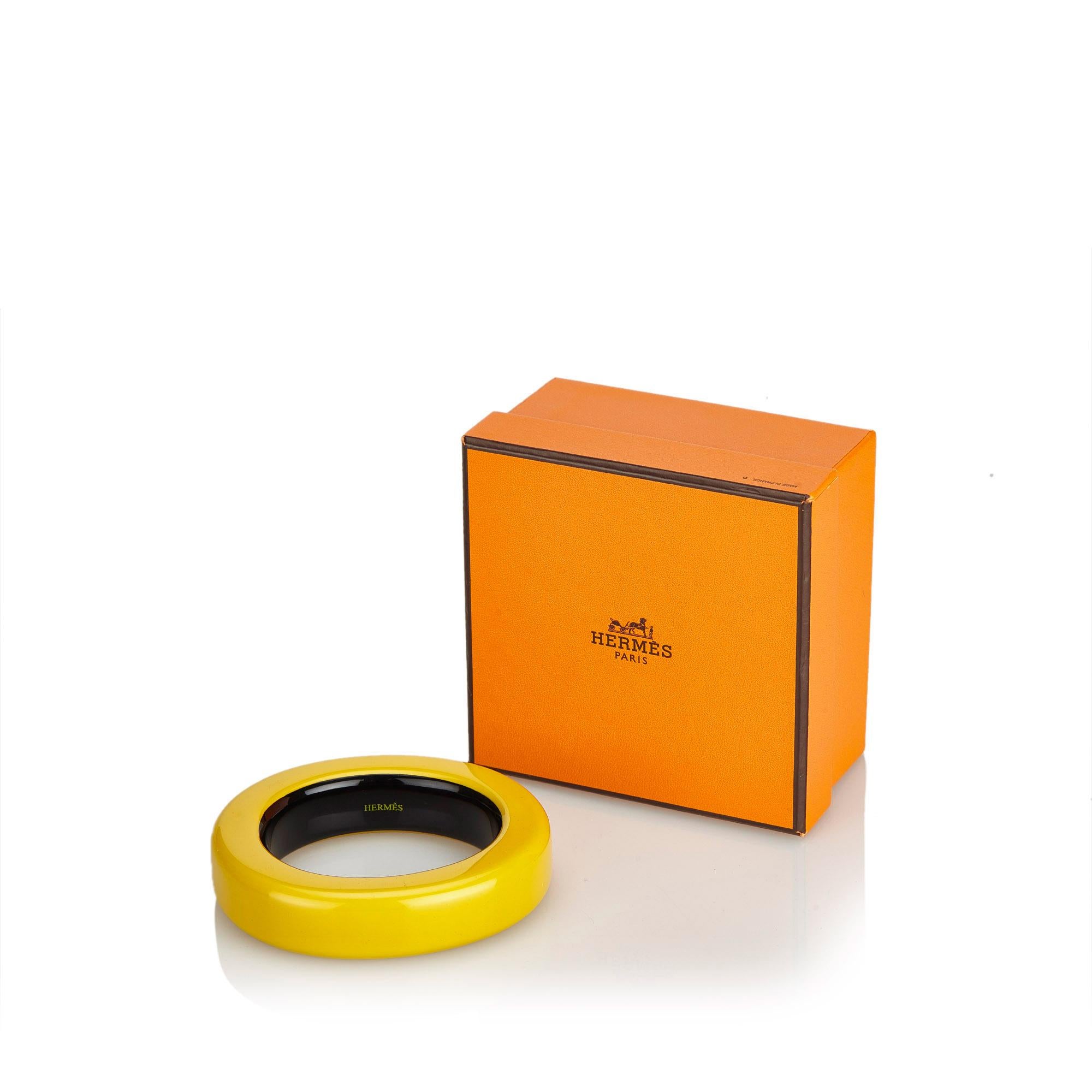 Hermes Yellow Resin Plastic Bangle France w/ Box For Sale 3