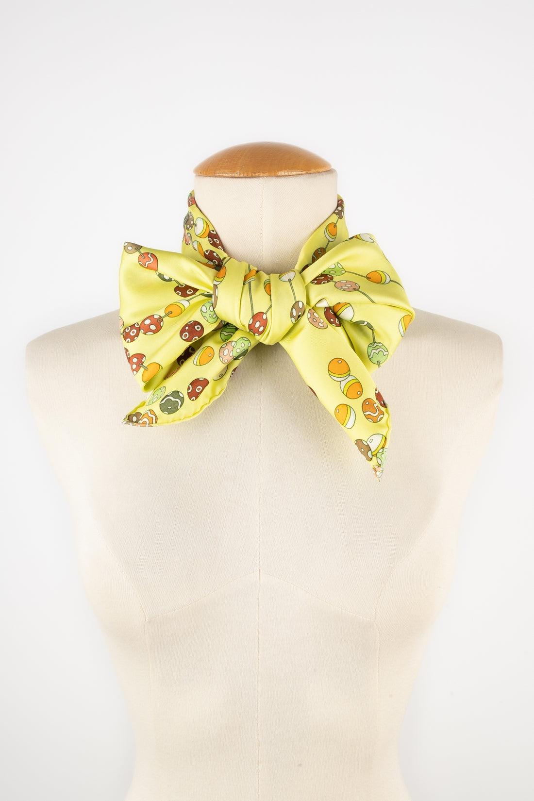 White Hermès Yellow Silk Twill Foulard/Scarf 'Dancing Pearls', 2008 For Sale