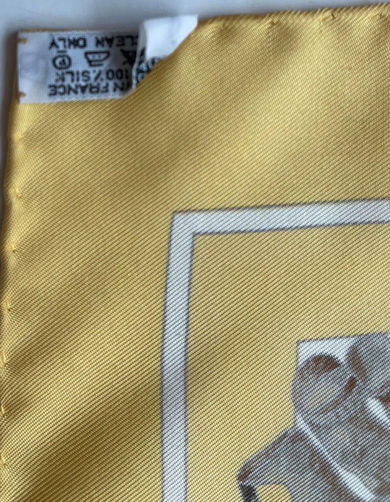 Hermes Yellow/White Silk Confidents Des Coeurs 45cm Pocket Square Scarf For Sale 1