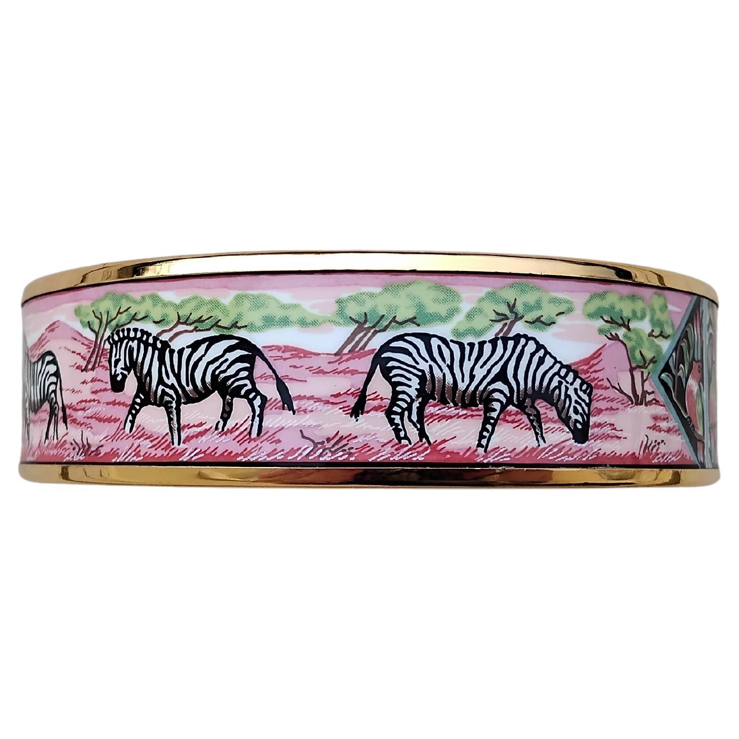 Hermès Zebras Toucans Tropiques Gold Hdw Enamel Bracelet Pink Size 70 For Sale 8