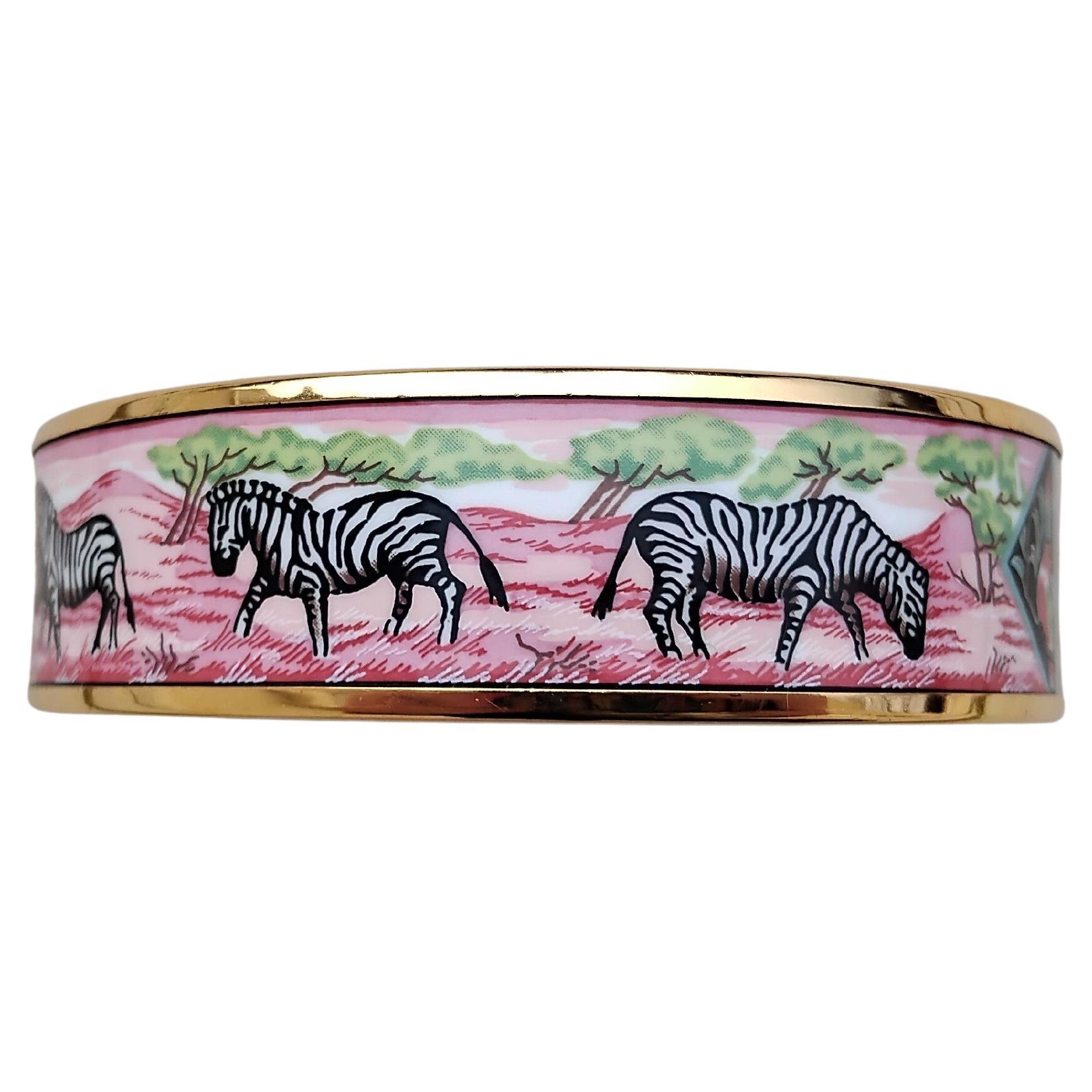 Hermès Zebras Toucans Tropiques Gold Hdw Enamel Bracelet Pink Size 70 For Sale 9