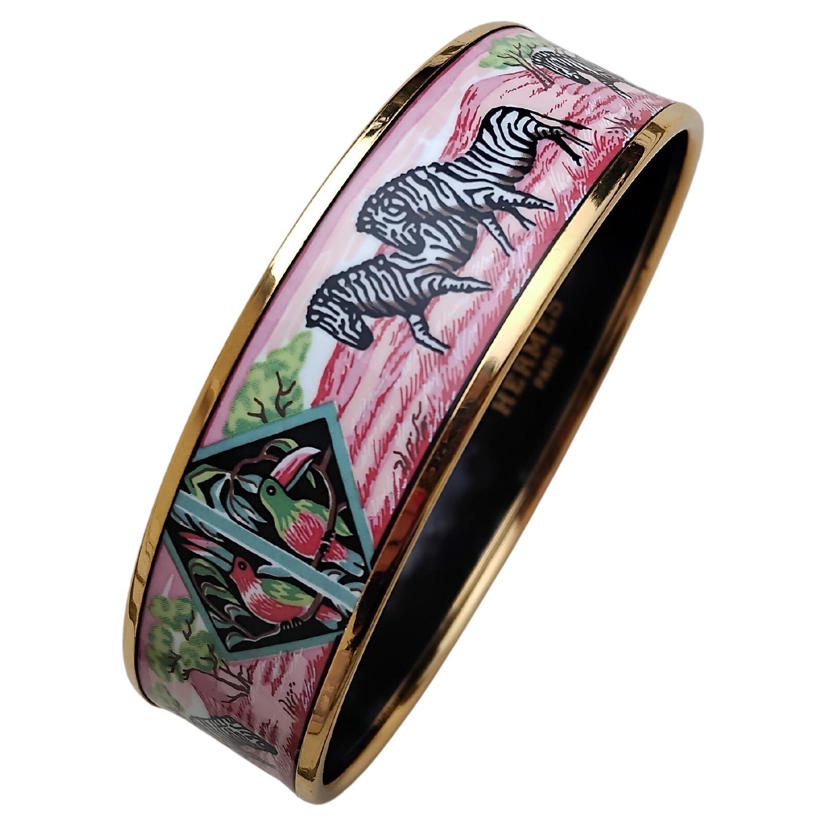 Hermès Zebras Toucans Tropiques Gold Hdw Enamel Bracelet Pink Size 70 For Sale 13