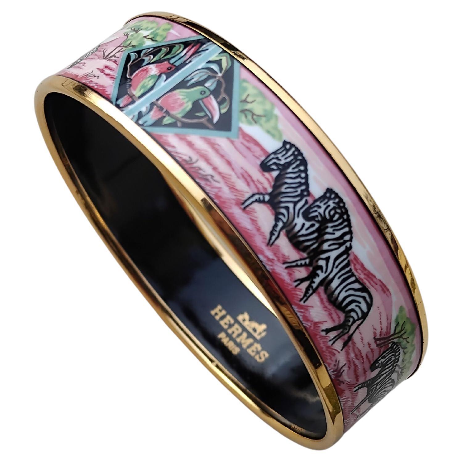 Hermès Zebras Toucans Tropiques Gold Hdw Enamel Bracelet Pink Size 70 For Sale 14