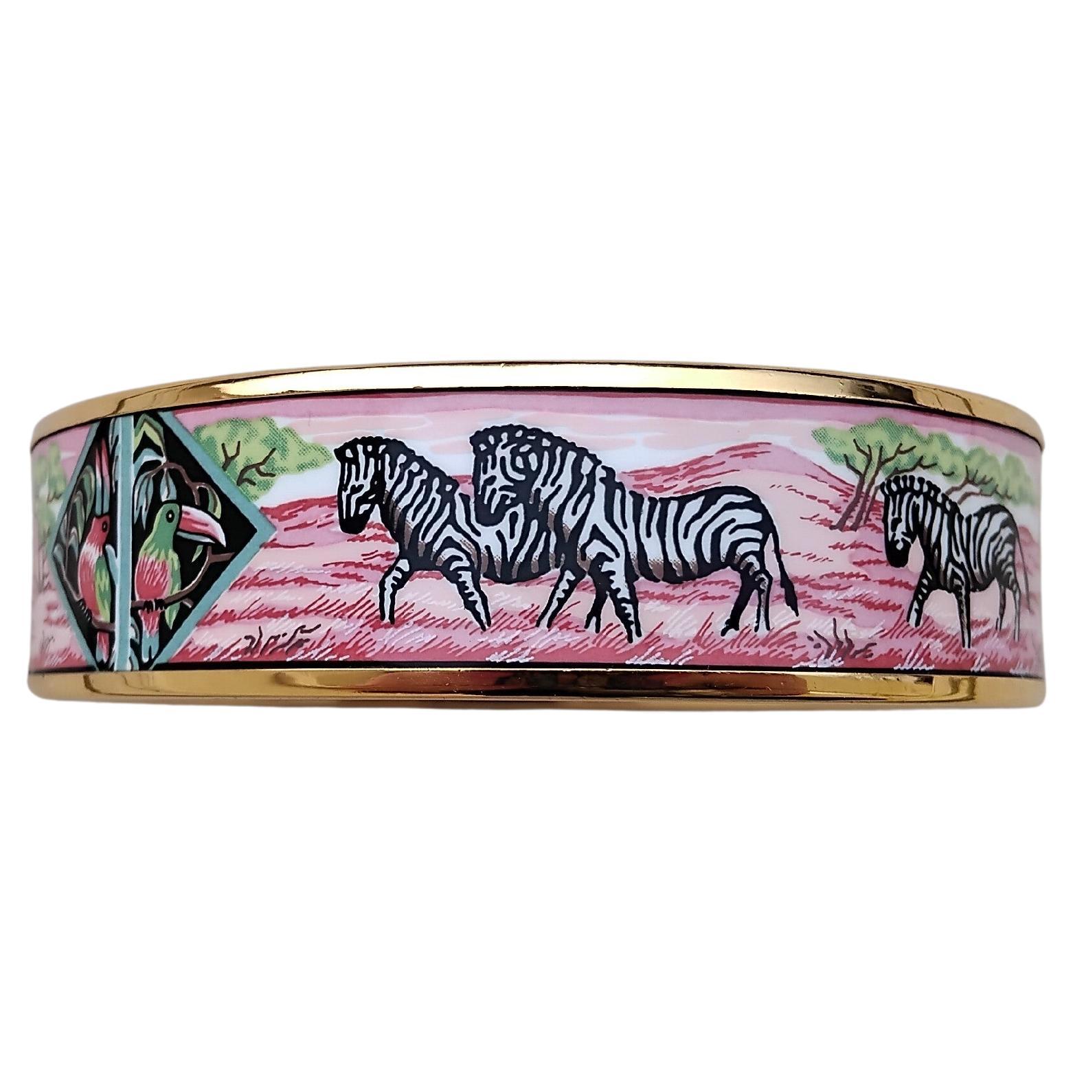 Hermès Zebras Toucans Tropiques Gold Hdw Enamel Bracelet Pink Size 70 For Sale 6