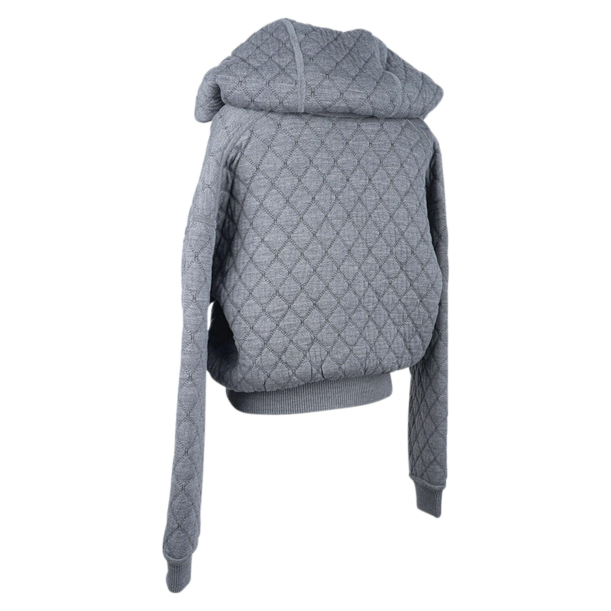 Women's Hermes Zip Cardigan Quilted Hoodie Jacket Grey 40 / 6 For Sale