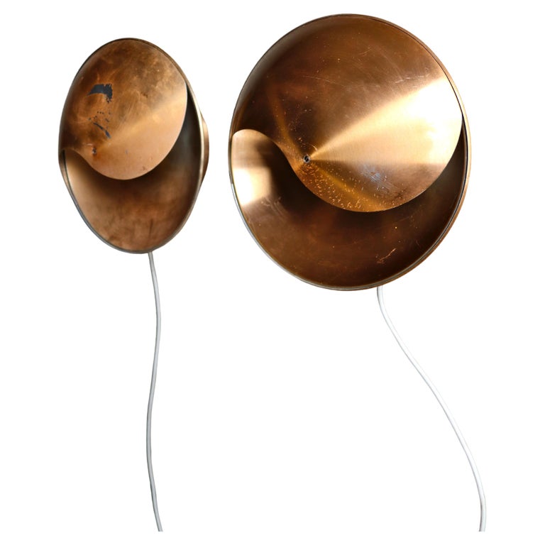 Globes by Louis Vuitton, 1990s, Set of 2 for sale at Pamono