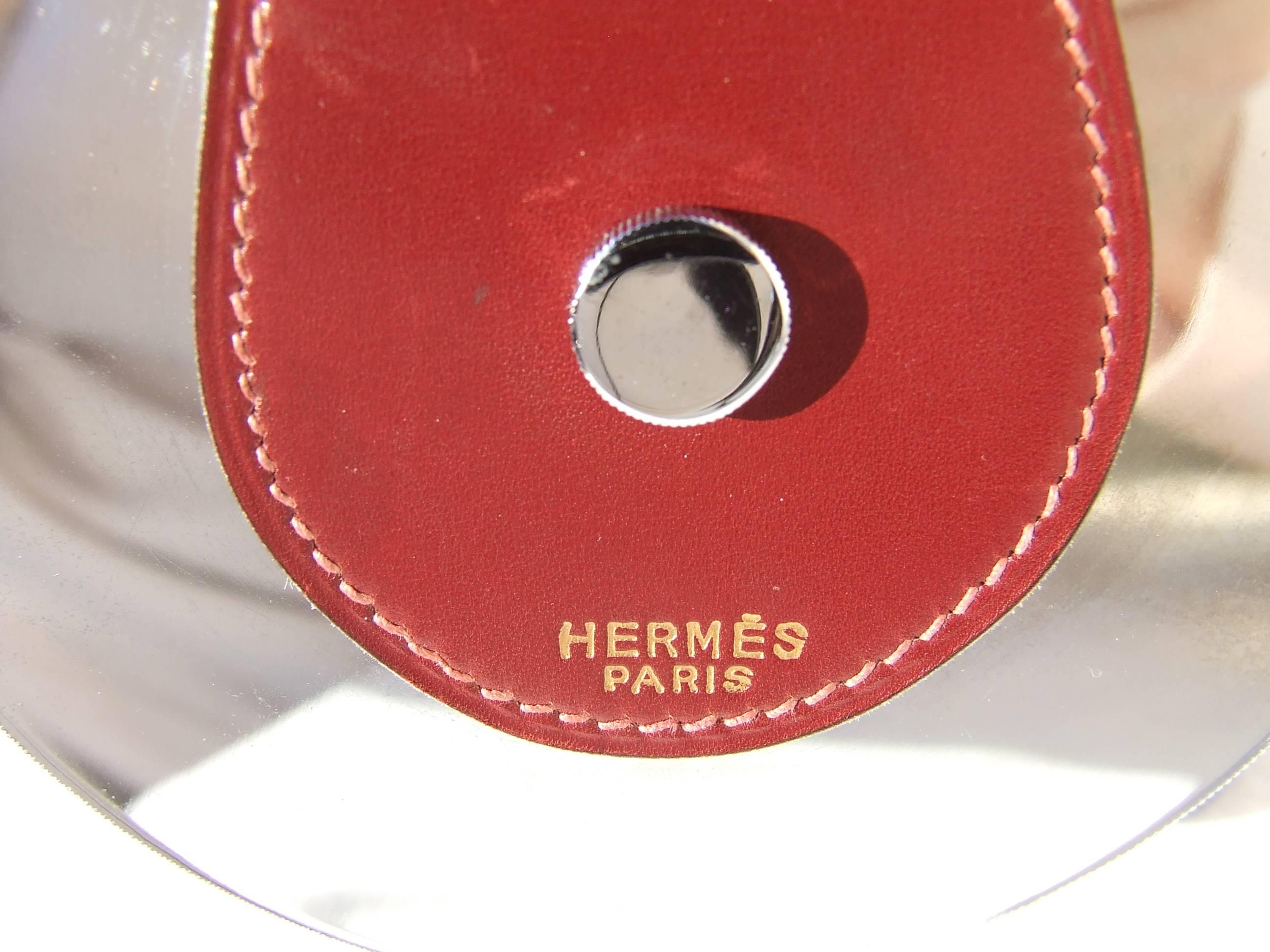Hermès Calendar Ephemeris Stirrup-Shaped Perpetual Calendar Metal and Leather 5
