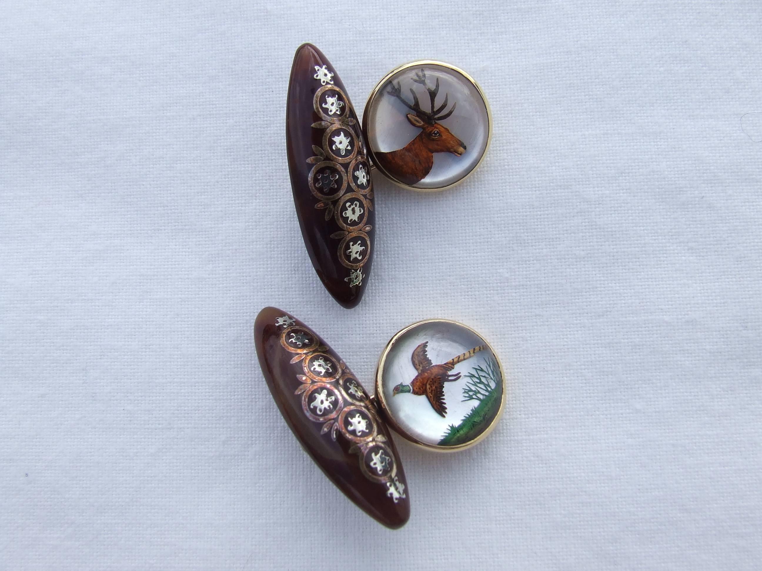 Absolutely Gorgeous Authentic Vintage Hermès Cufflinks

Pattern: Deer and Partridge

Decorated with 