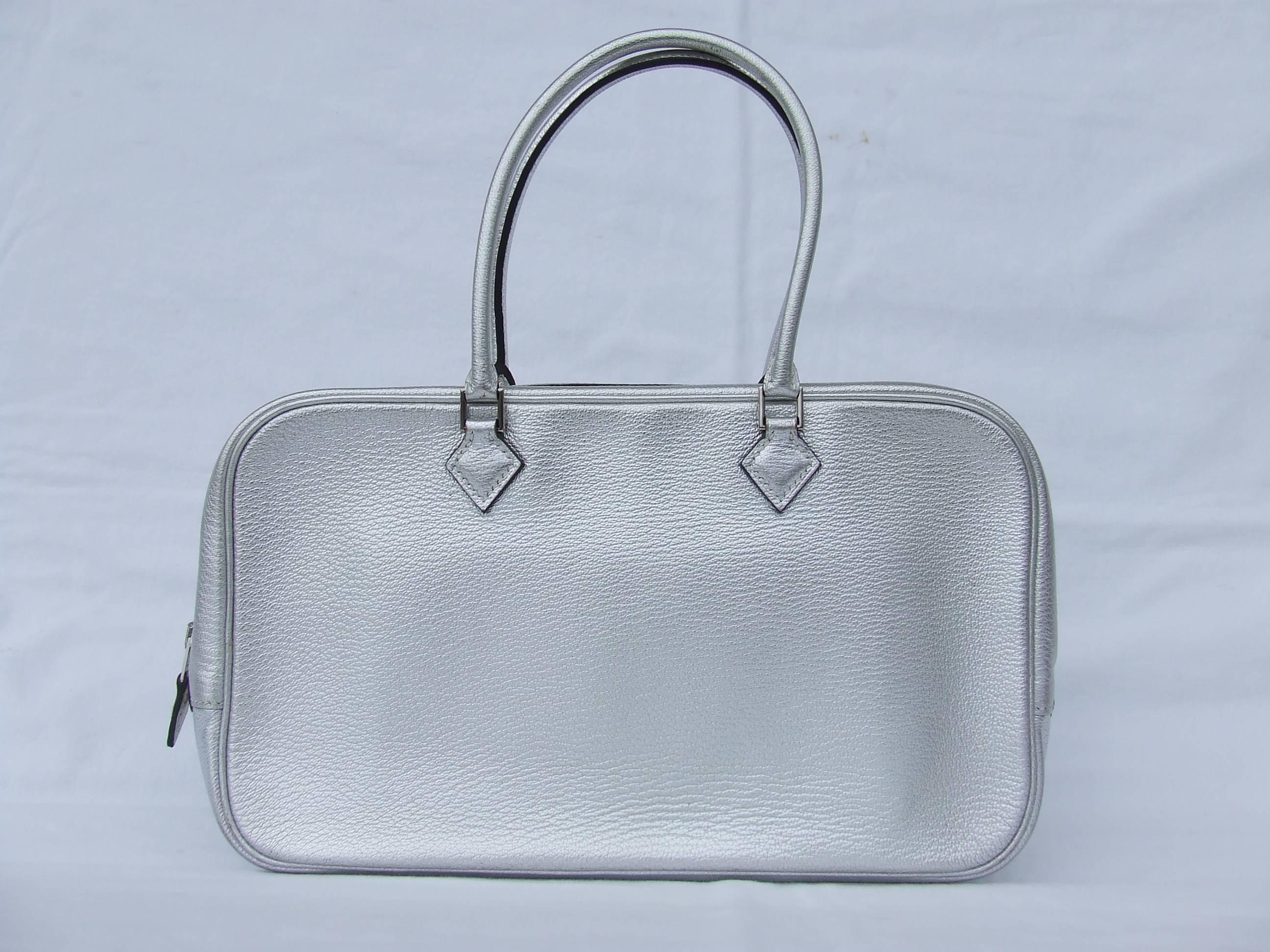 Women's Hermès Limited Edition Metallic Silver Chevre Leather Plume Elan Bag PHW 28 cm