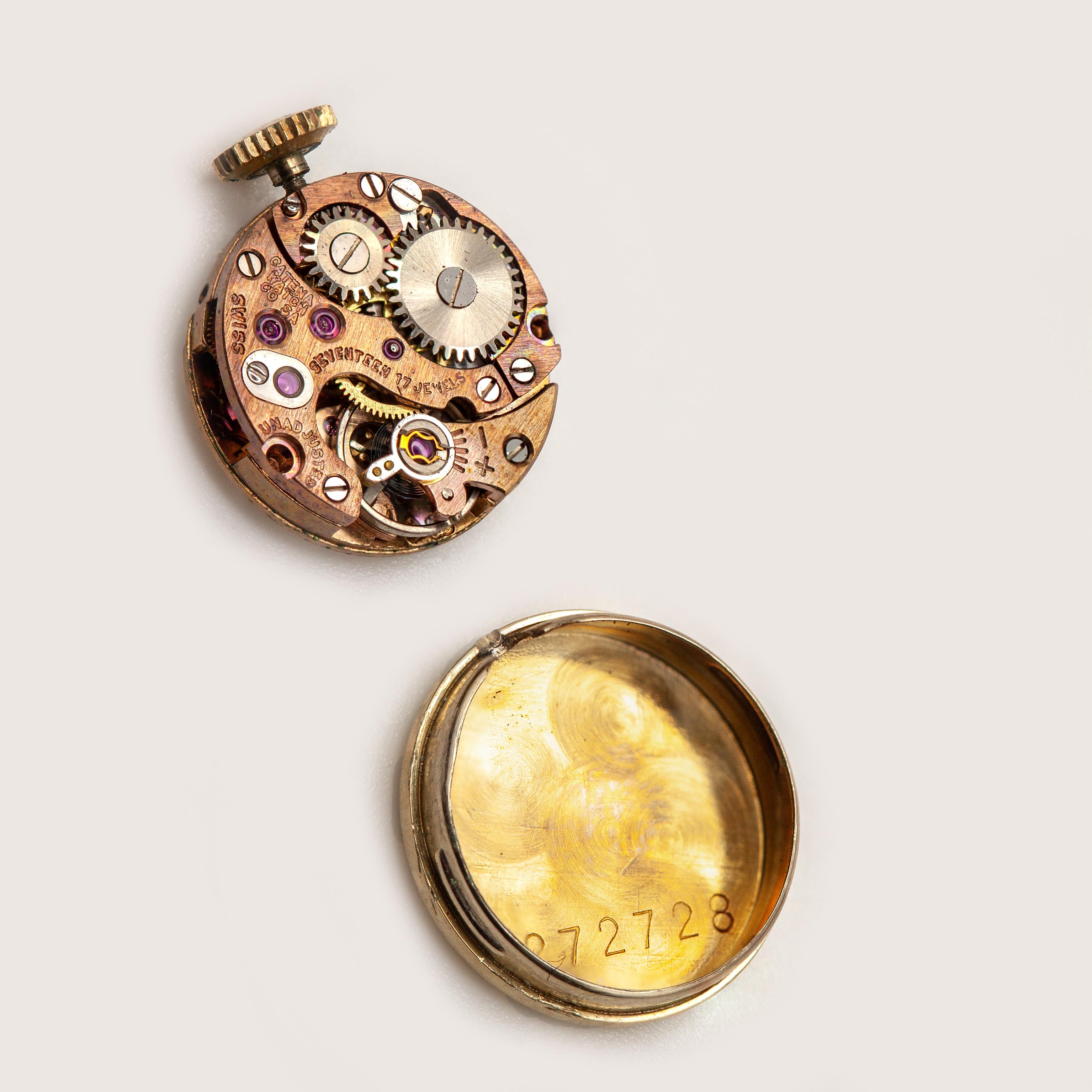 Herna 14K YG  Pocket Watch with 18K Gold Engraving Hinged Cover en venta 12
