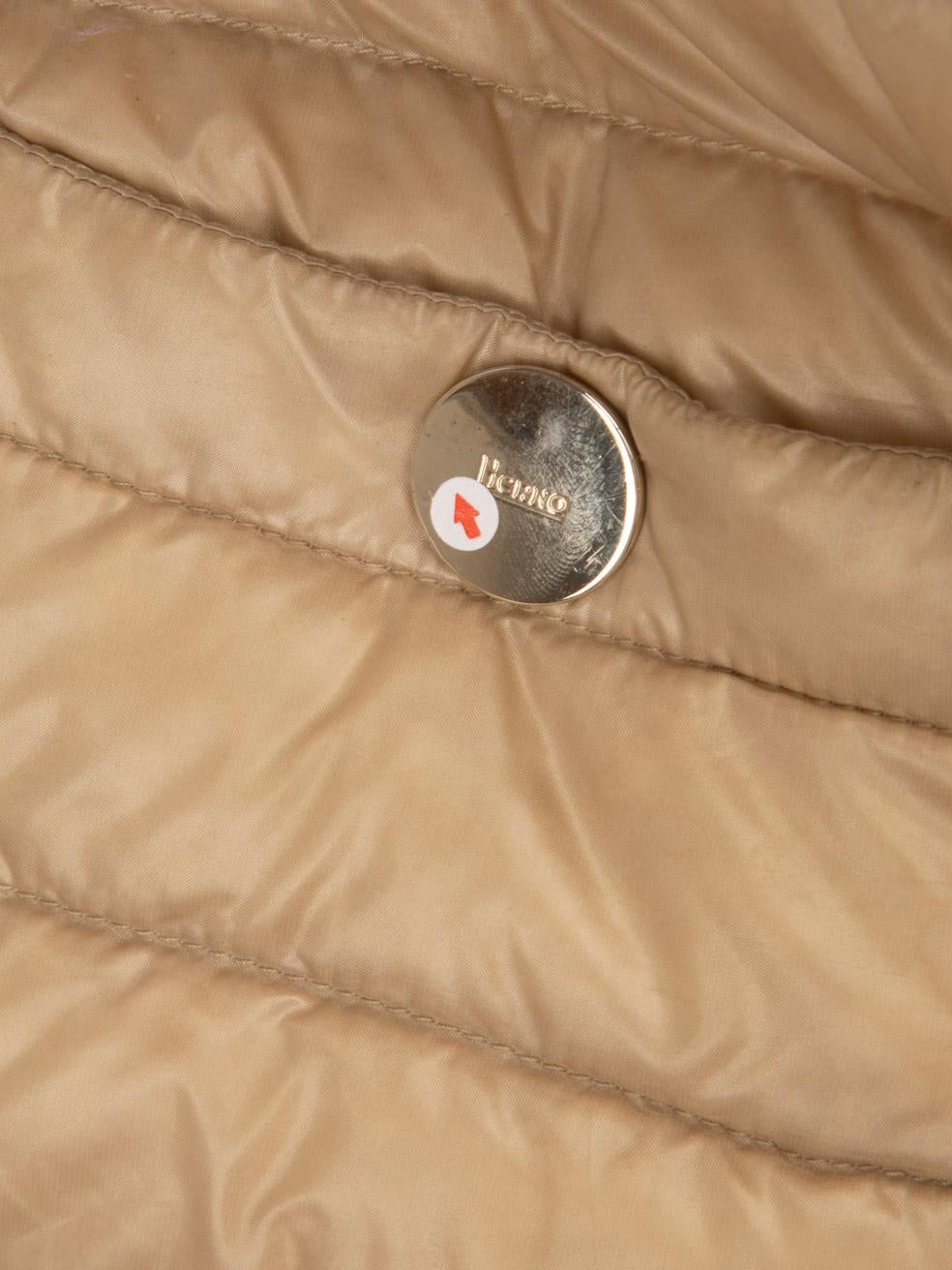 Chaleco acolchado sin mangas Herno Beige Talla XL en venta 1