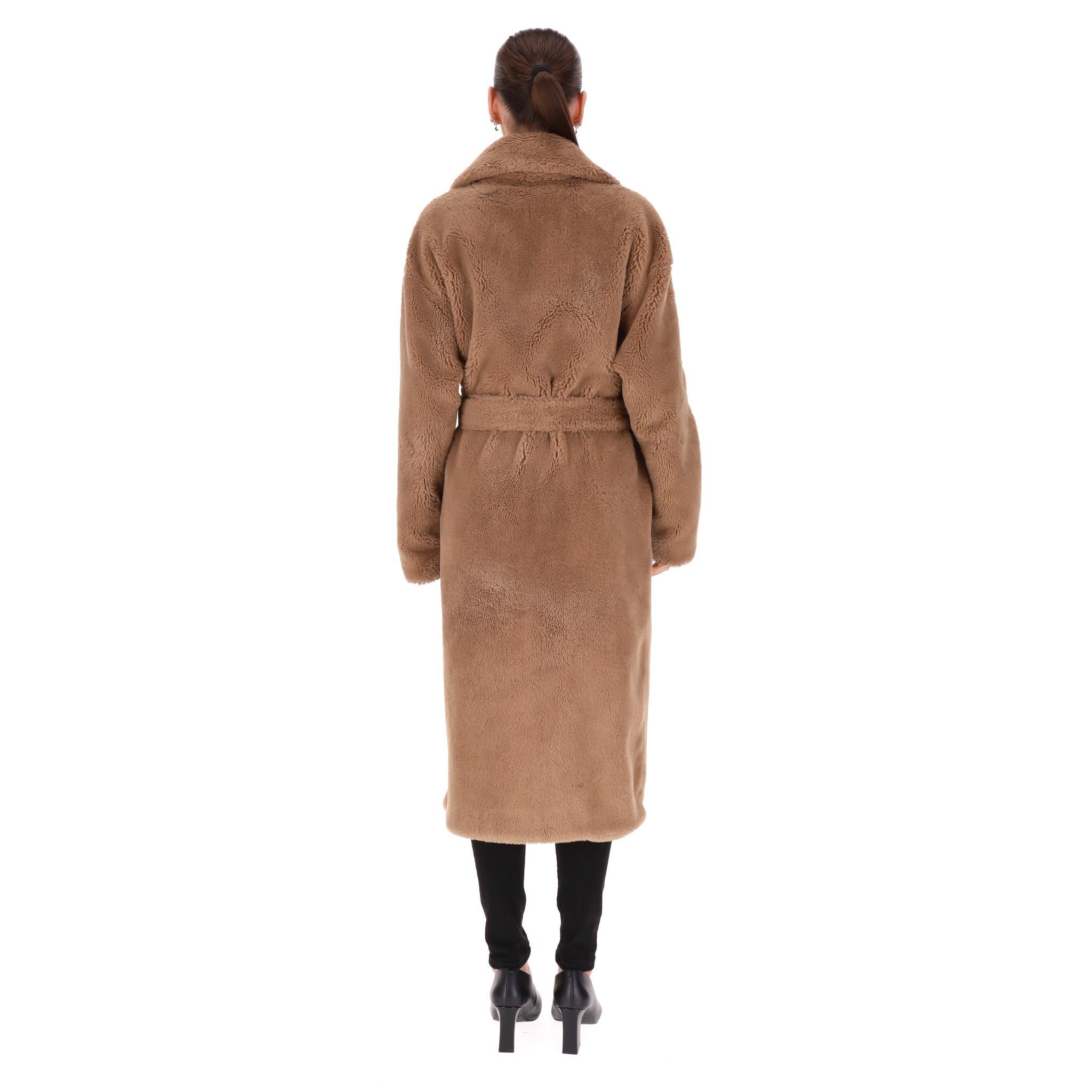 Cappotto in pelliccia sintetica Herno In condizioni ottime in vendita a London, GB