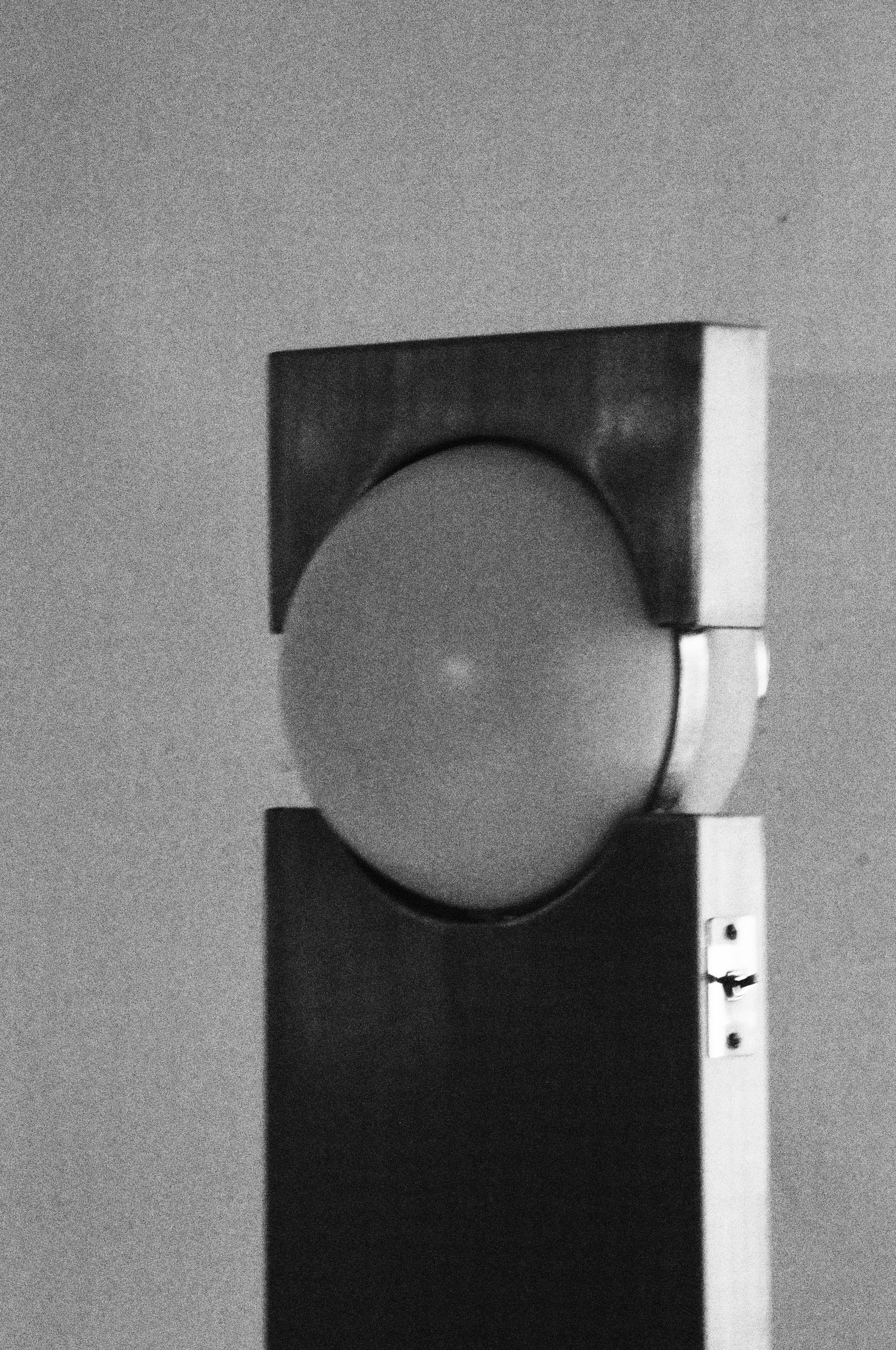 Saldato Lampada Hero Lampada scultorea in acciaio inox in vendita