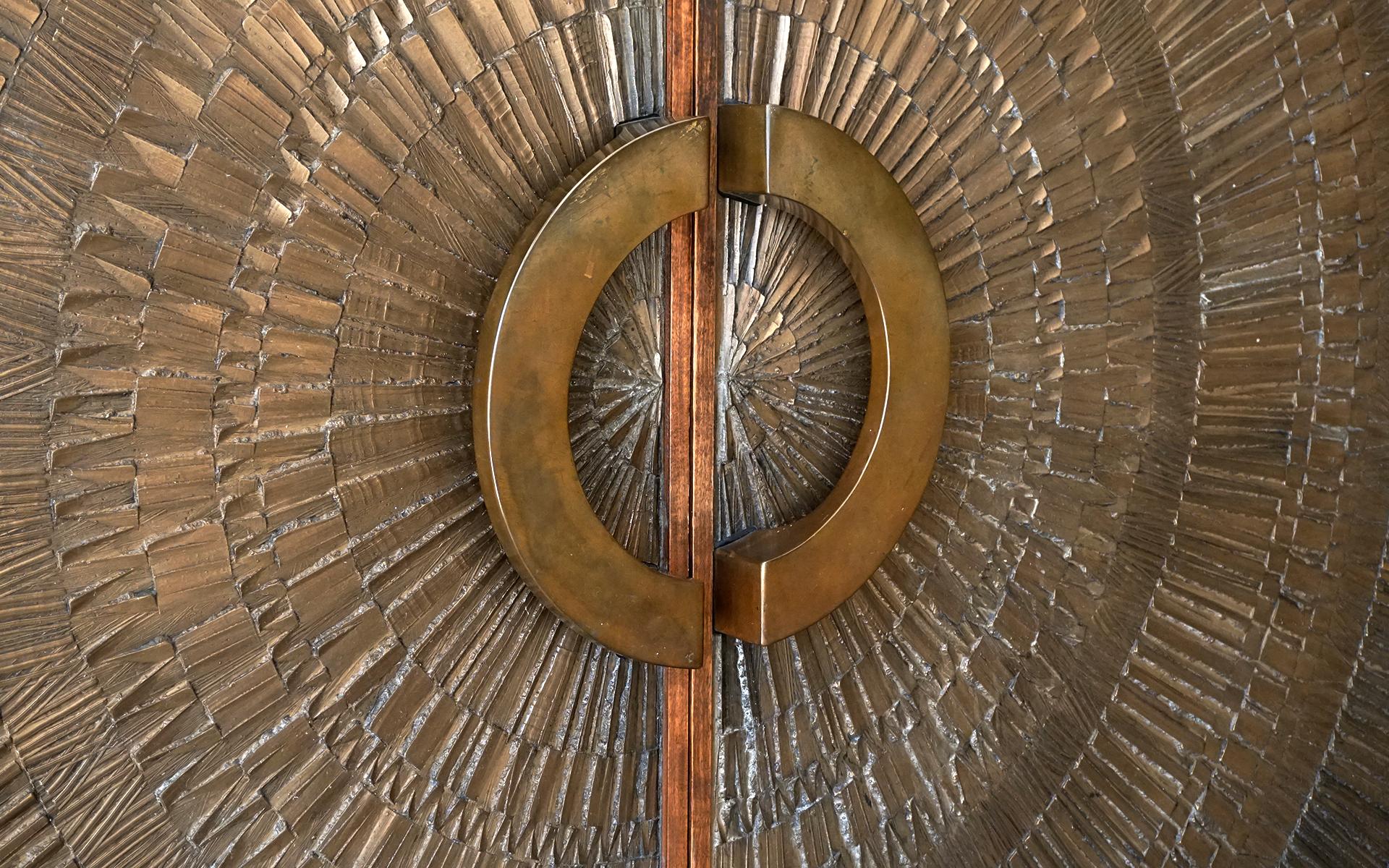 Heroic Sunburst Doors in Bronze & Resin by Billy Joe McCarrol & David Gillespie In Good Condition In Kansas City, MO