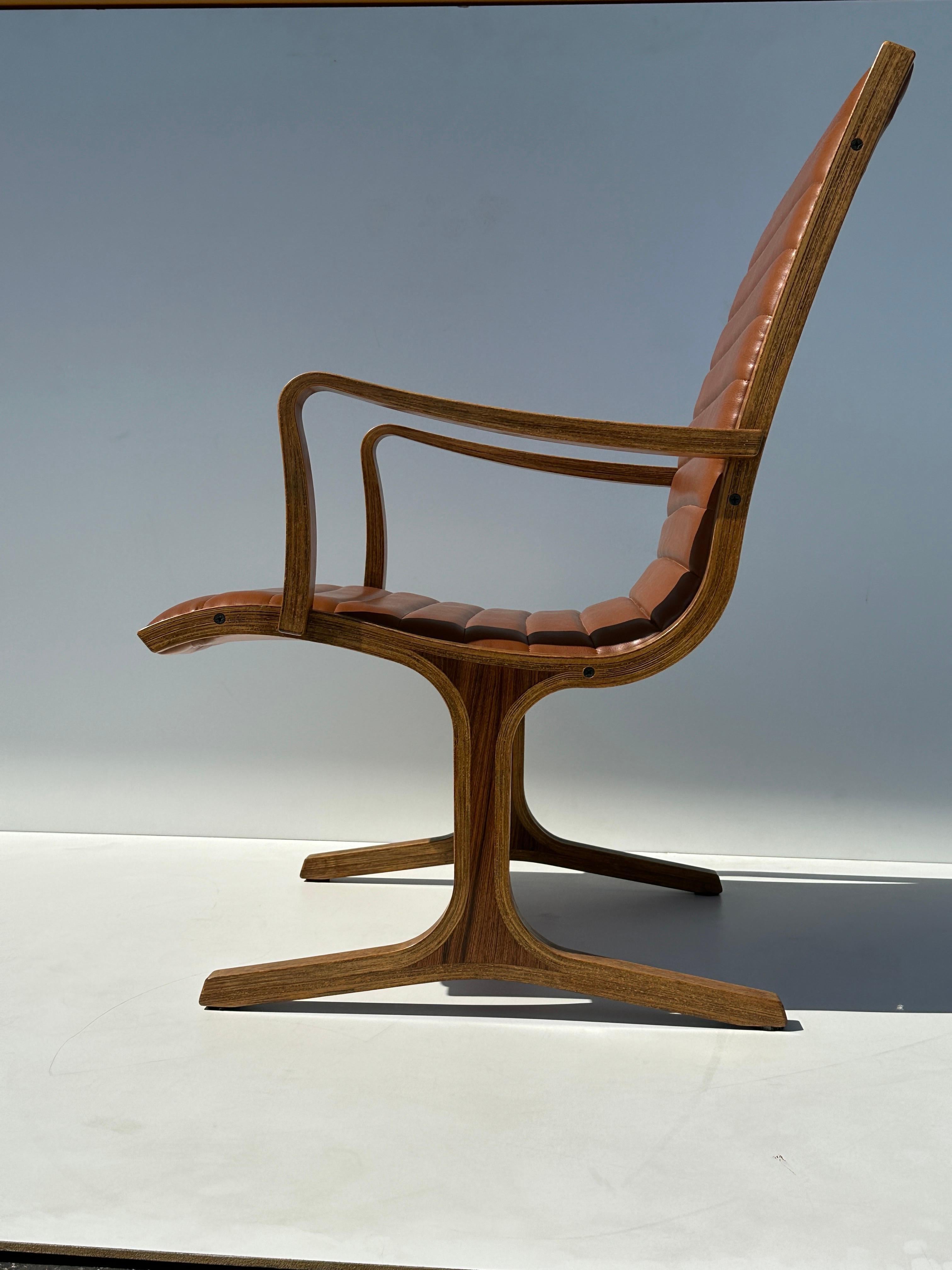 heron chair