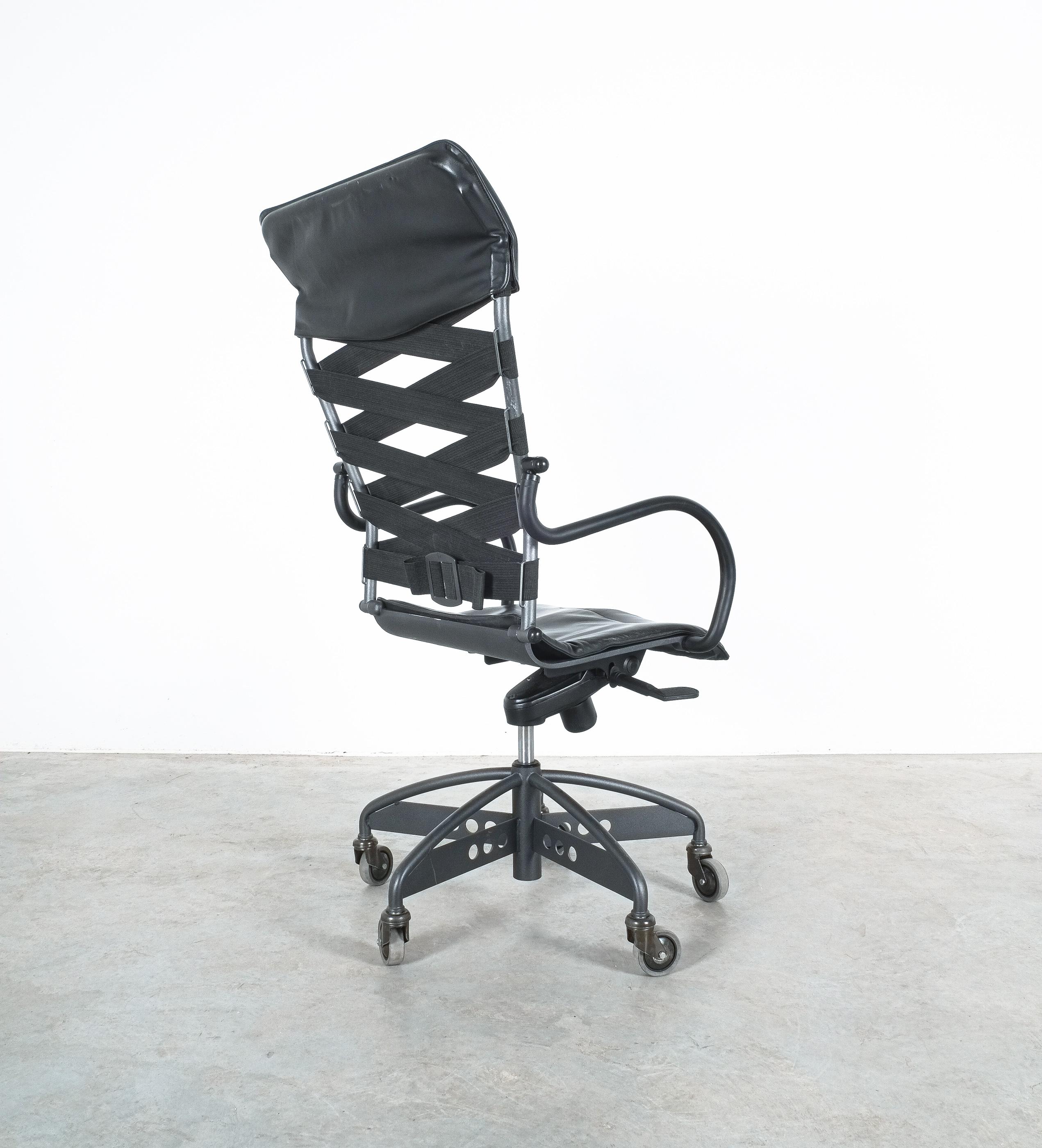 Post-Modern Heron Parigi Canasta High-Back Office Chair 1989, Italy For Sale