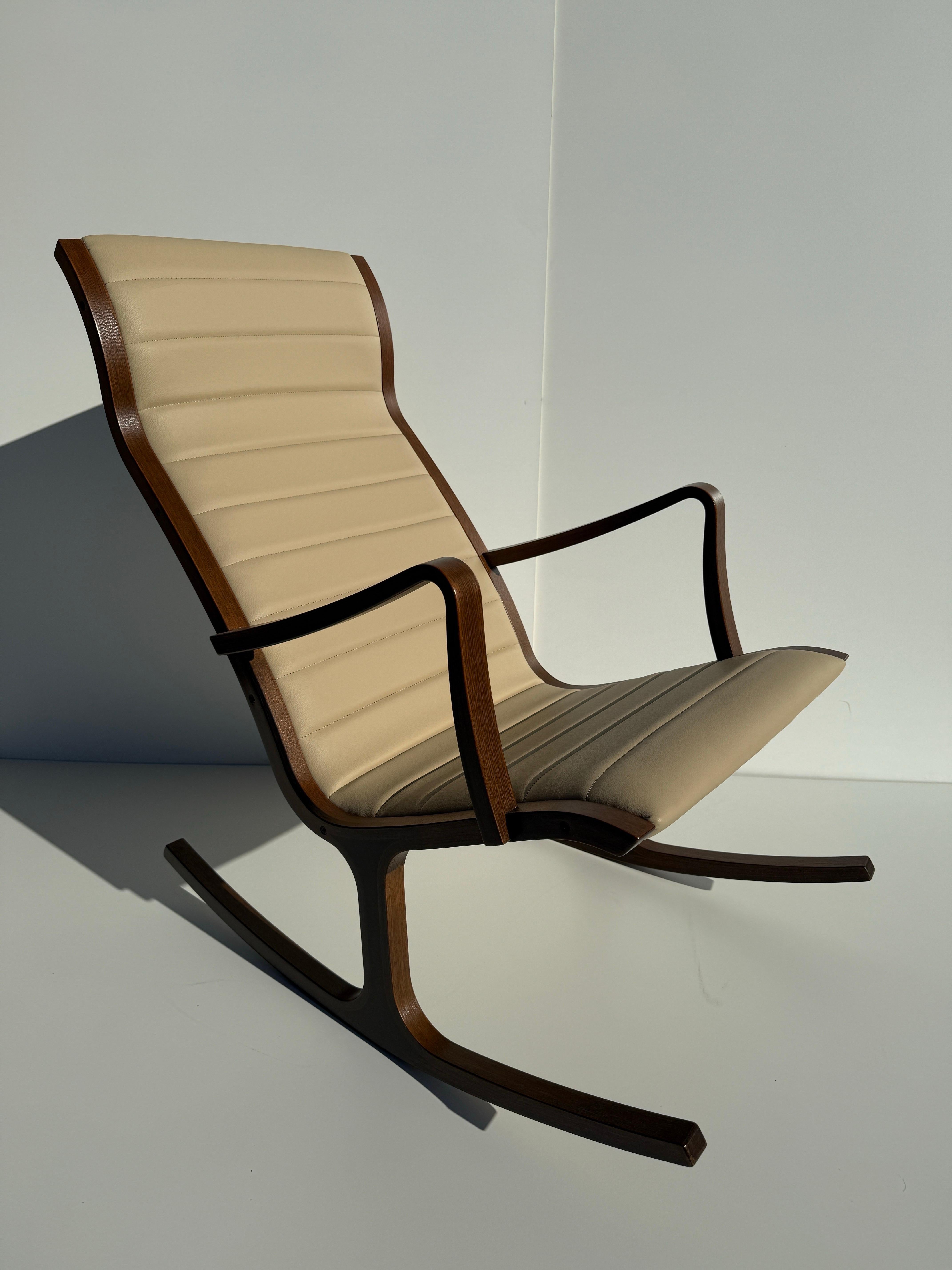 Mid-20th Century Heron Rocking Chair by Tendo Mokko For Sale