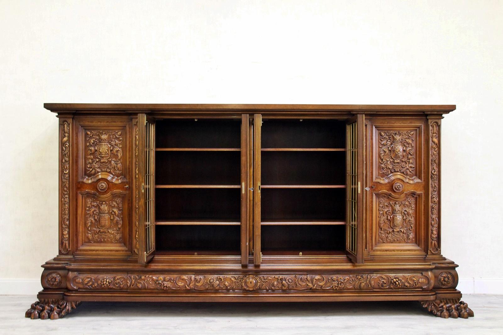 Herrenzimmer Cupboard Bookcase Antique Table Display Case Löwentatz im Angebot 3