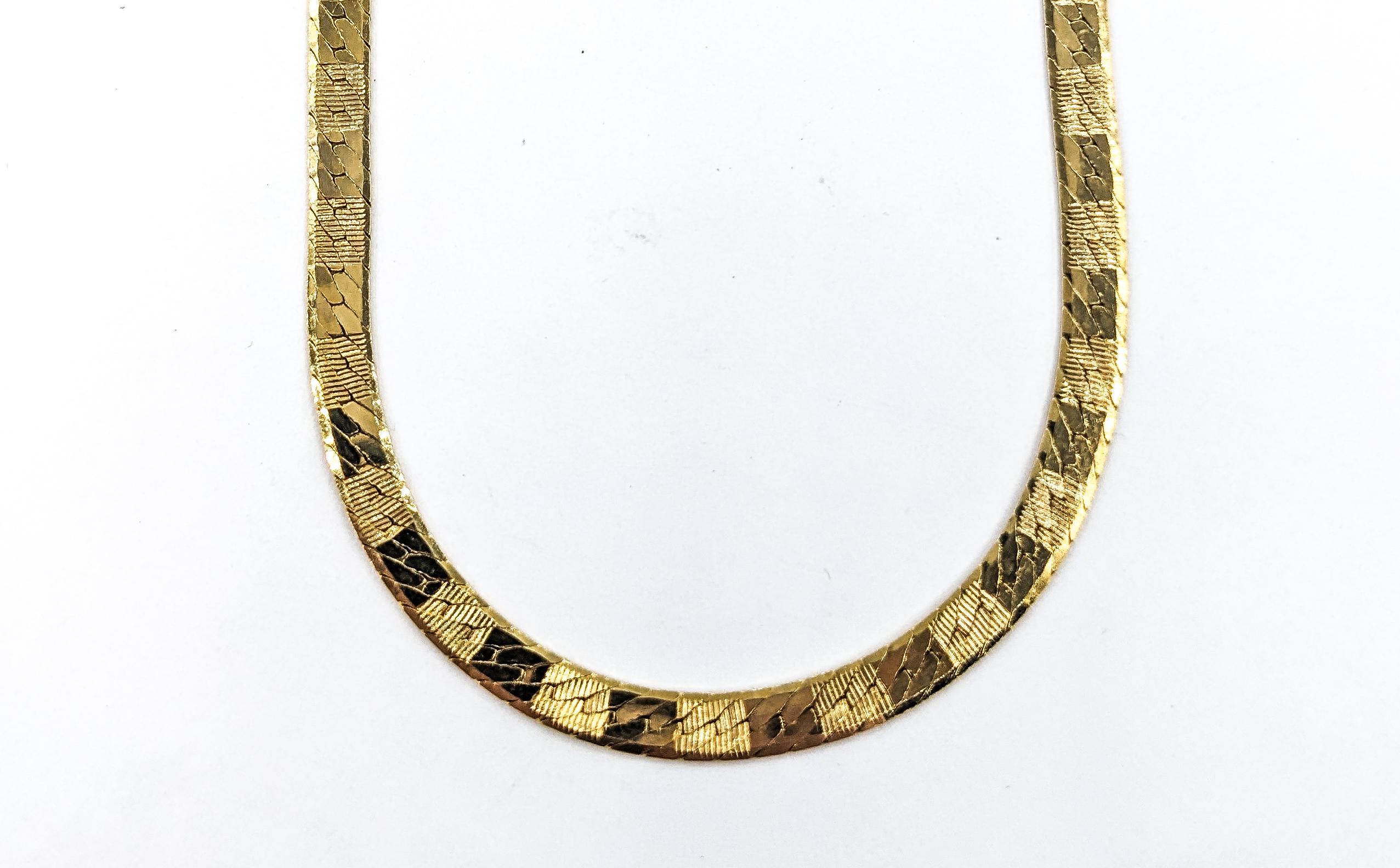 Herringbone Design Necklace In Yellow Gold 1
