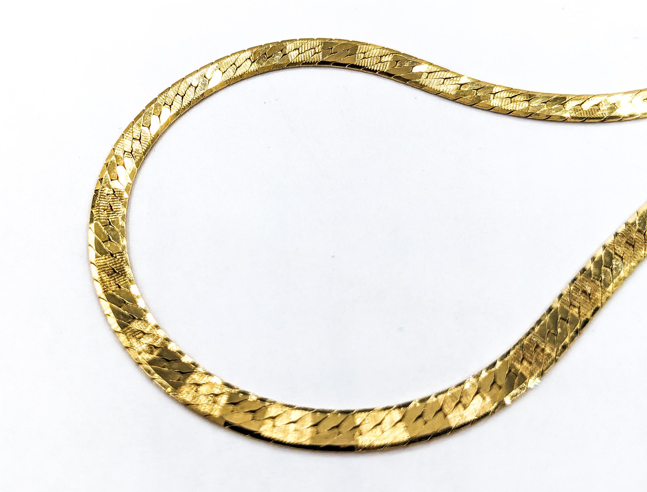 Herringbone Design Necklace In Yellow Gold 2
