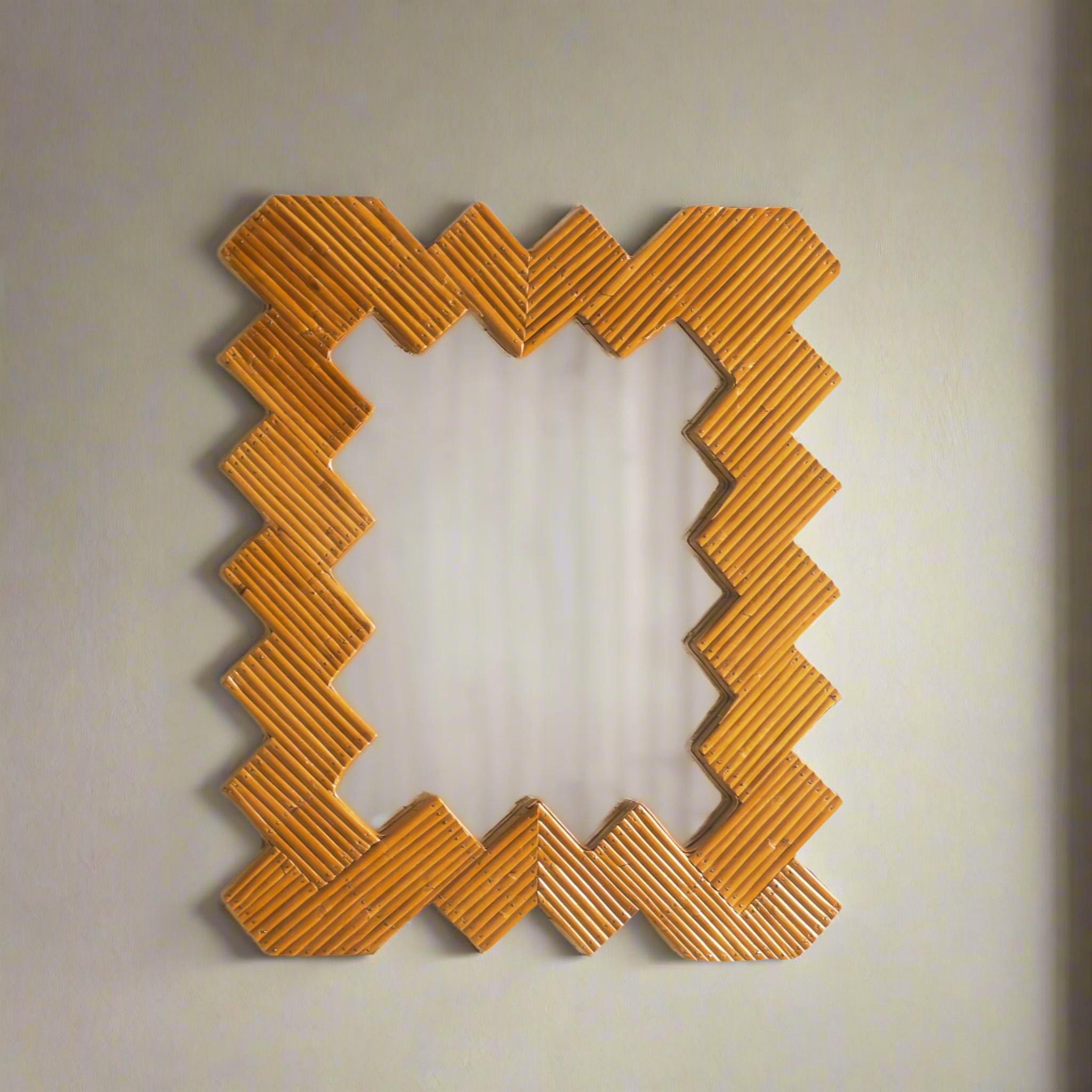 Philippin Miroir mural en rotin à chevrons style vintage en vente