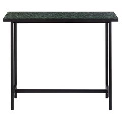 Table console Herringbone en carreaux d'acier noir souple recouverte d'un revêtement en acier, Warm Nordic